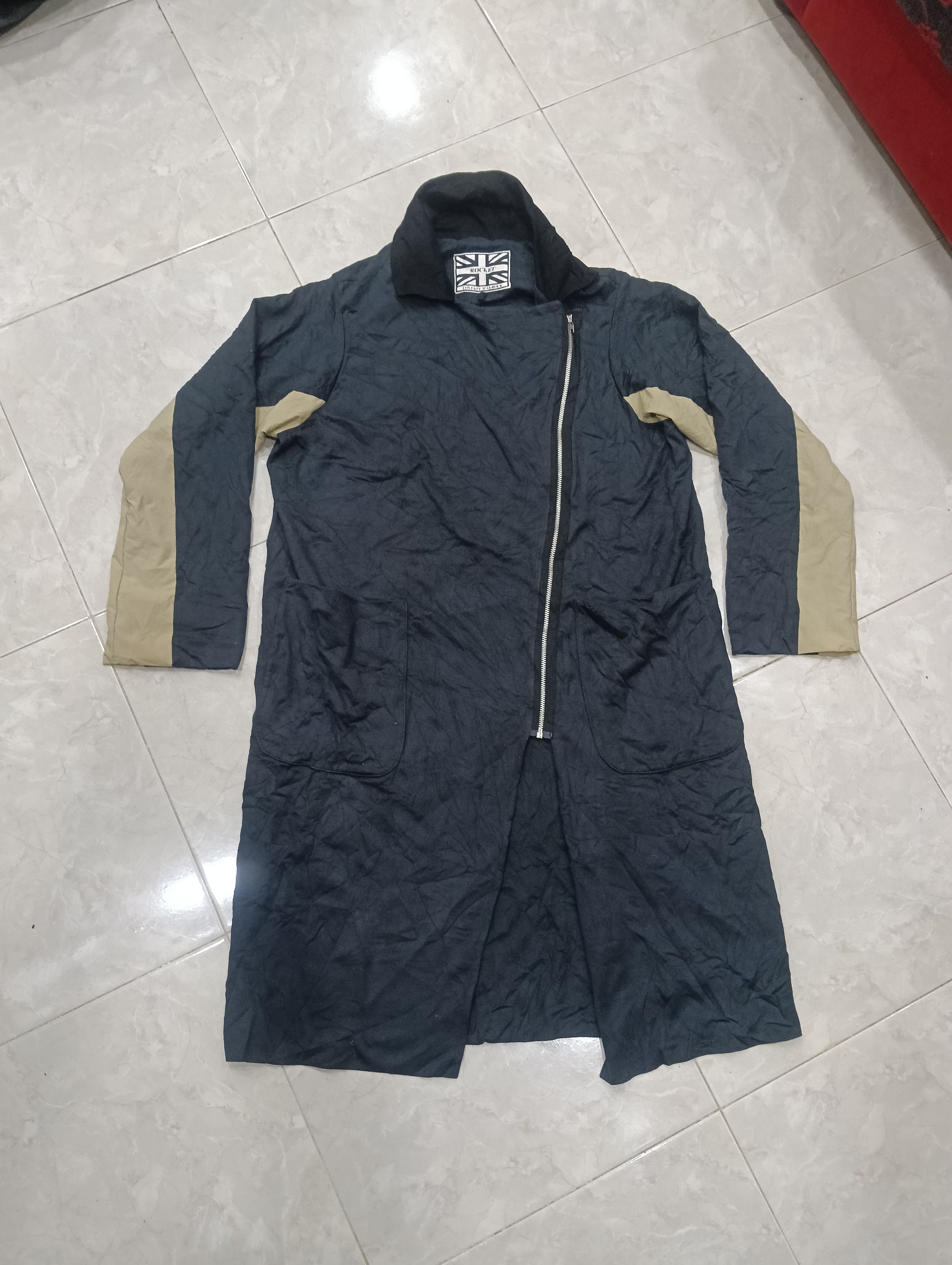 Beauty Beast × Japanese Brand Rocket...Love Peace And Rock Unbrand Like Gothik Style Size US L / EU 52-54 / 3 - 1 Thumbnail