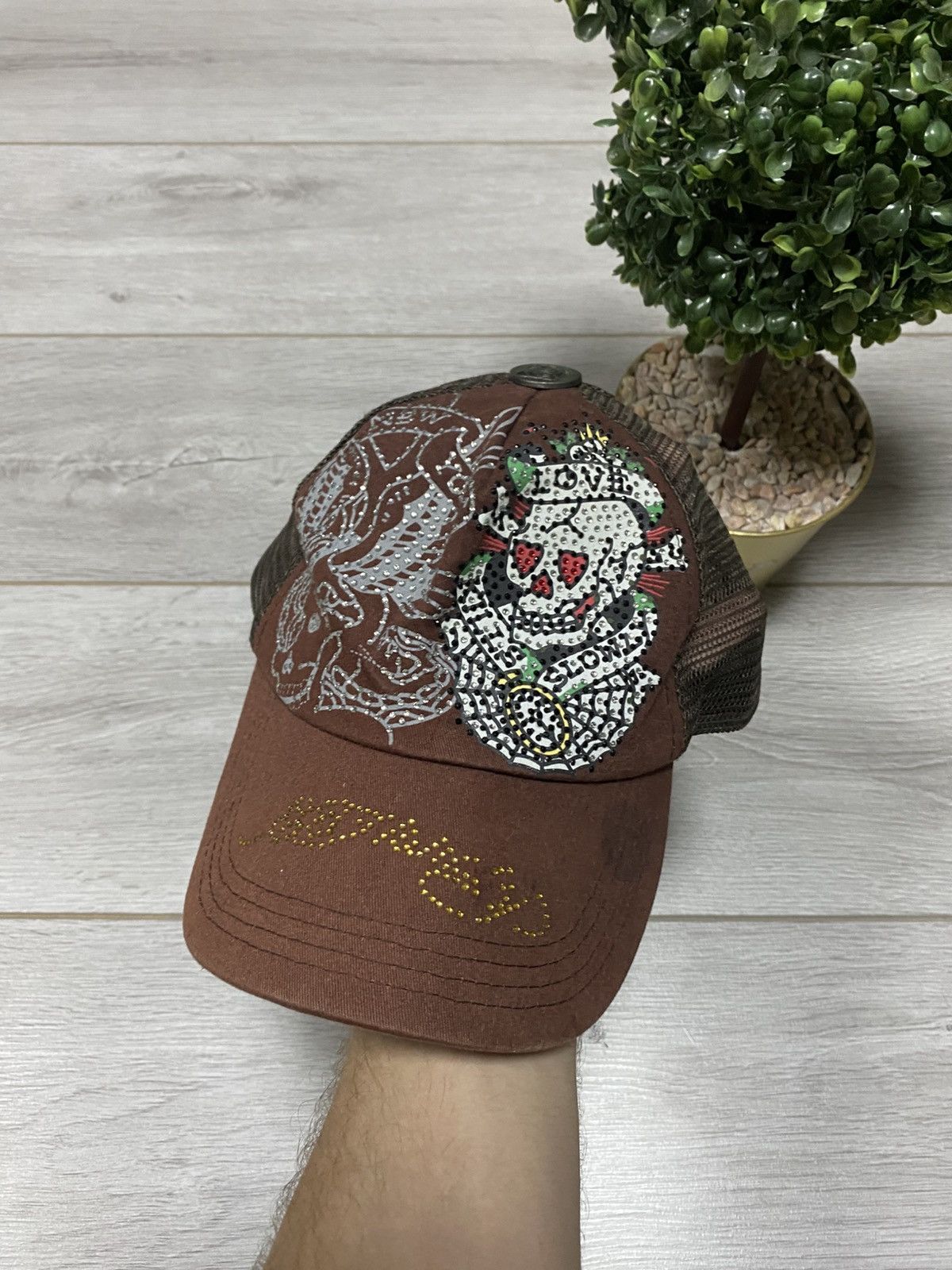Ed Hardy Ed Hardy skull 💀 mesh trucker cap over print Size ONE SIZE - 1 Thumbnail