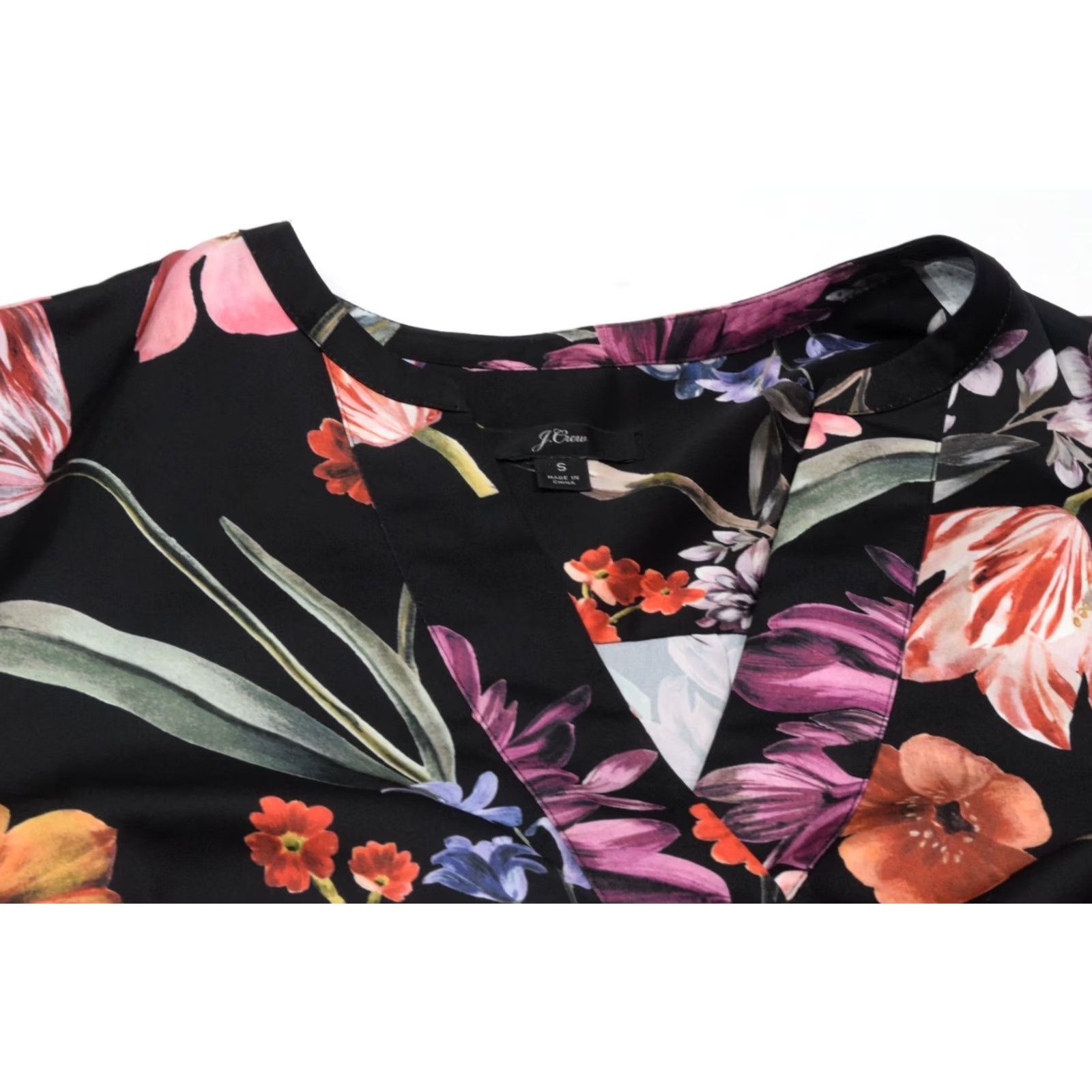 J.Crew J.Crew Midnight Floral Open V-Neck Top Womens S Black Pullover Long Sleeve Size S / US 4 / IT 40 - 2 Thumbnail