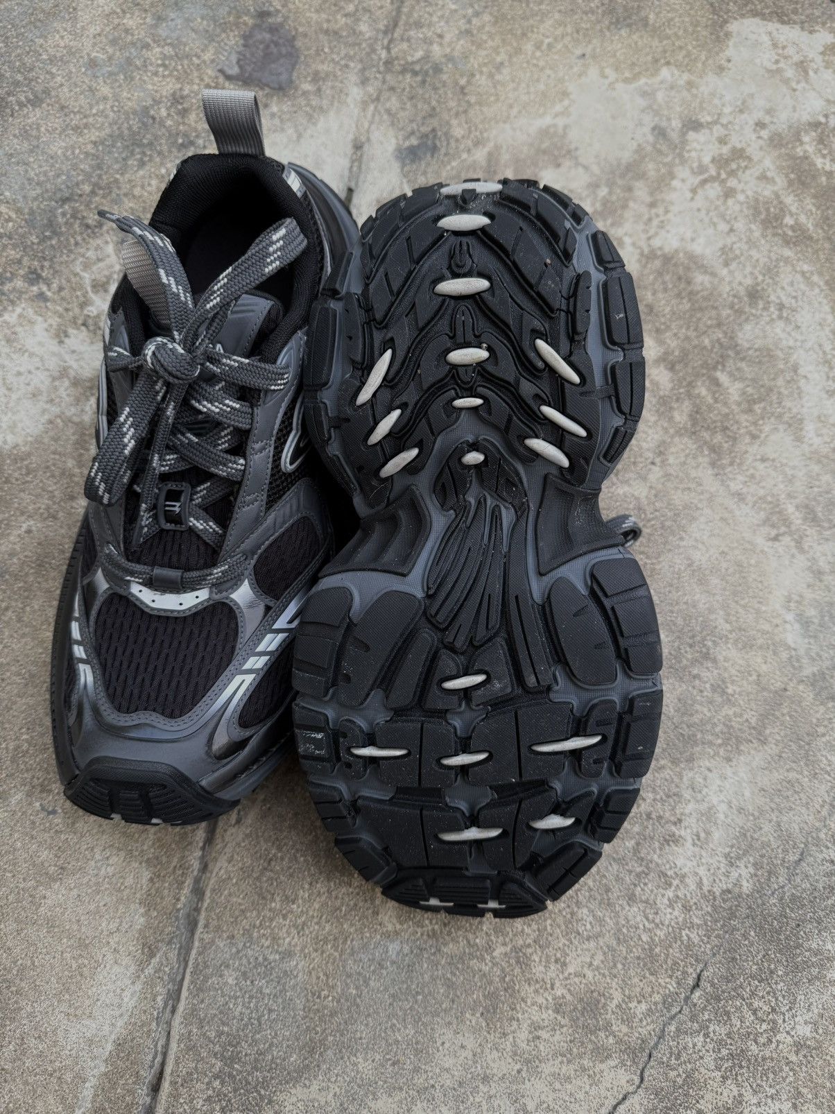 Balenciaga SS25 Black/Grey 6xl Size US 9 / EU 42 - 5 Thumbnail