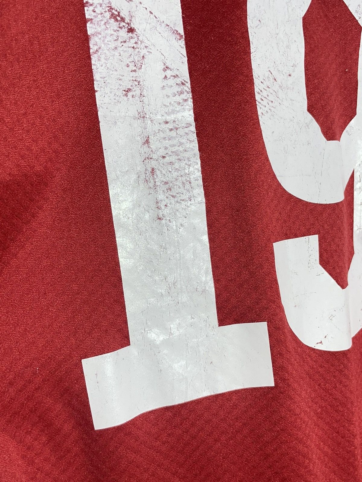 Puma #19 Behrami Switzerland Puma 2010 Home Football Shirt Size US S / EU 44-46 / 1 - 11 Thumbnail