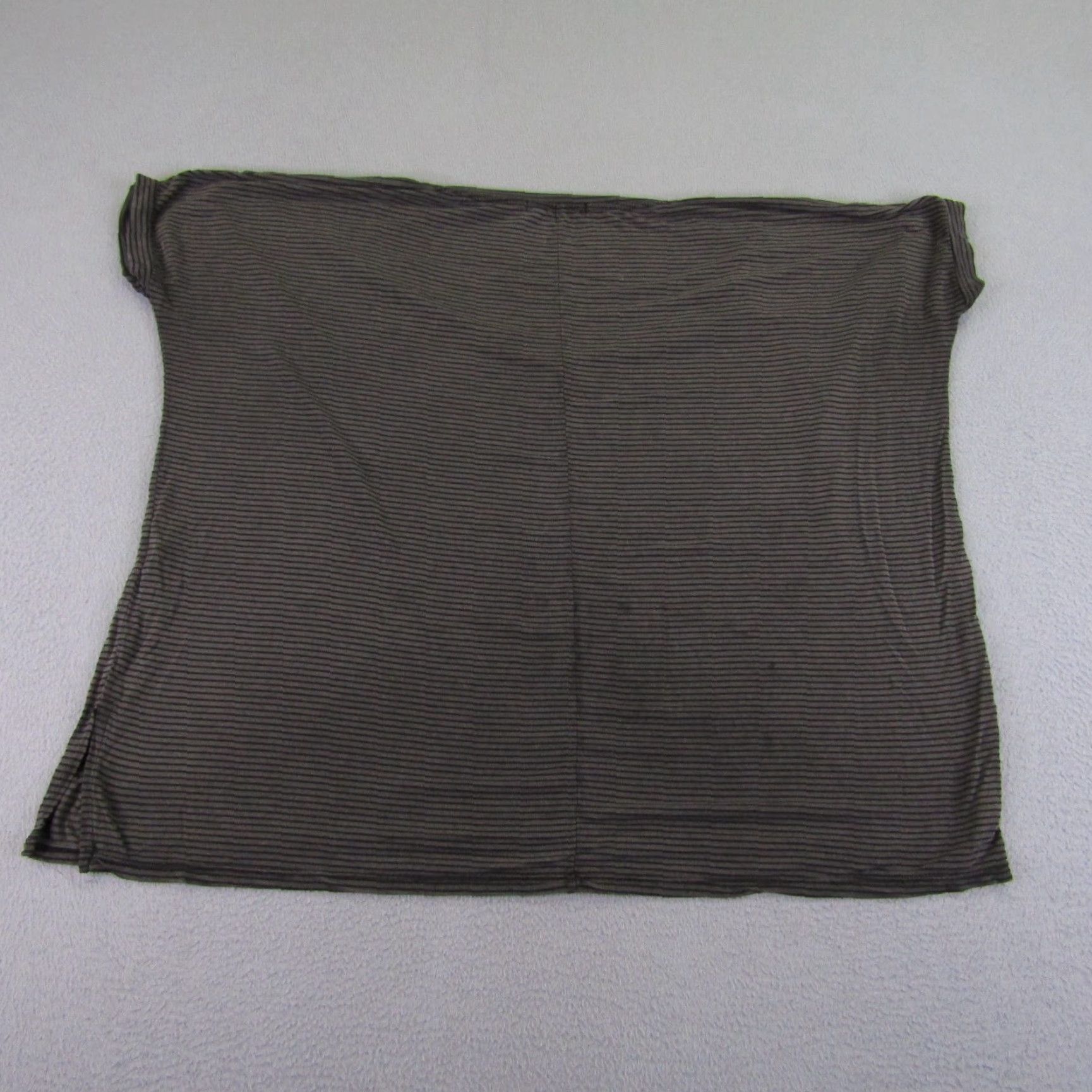 Brandy Melville Brandy Melville Shirt Womens One Size Gray Black Stripes V Neck Top Stretchy T-Shirt Size ONE SIZE - 7 Thumbnail