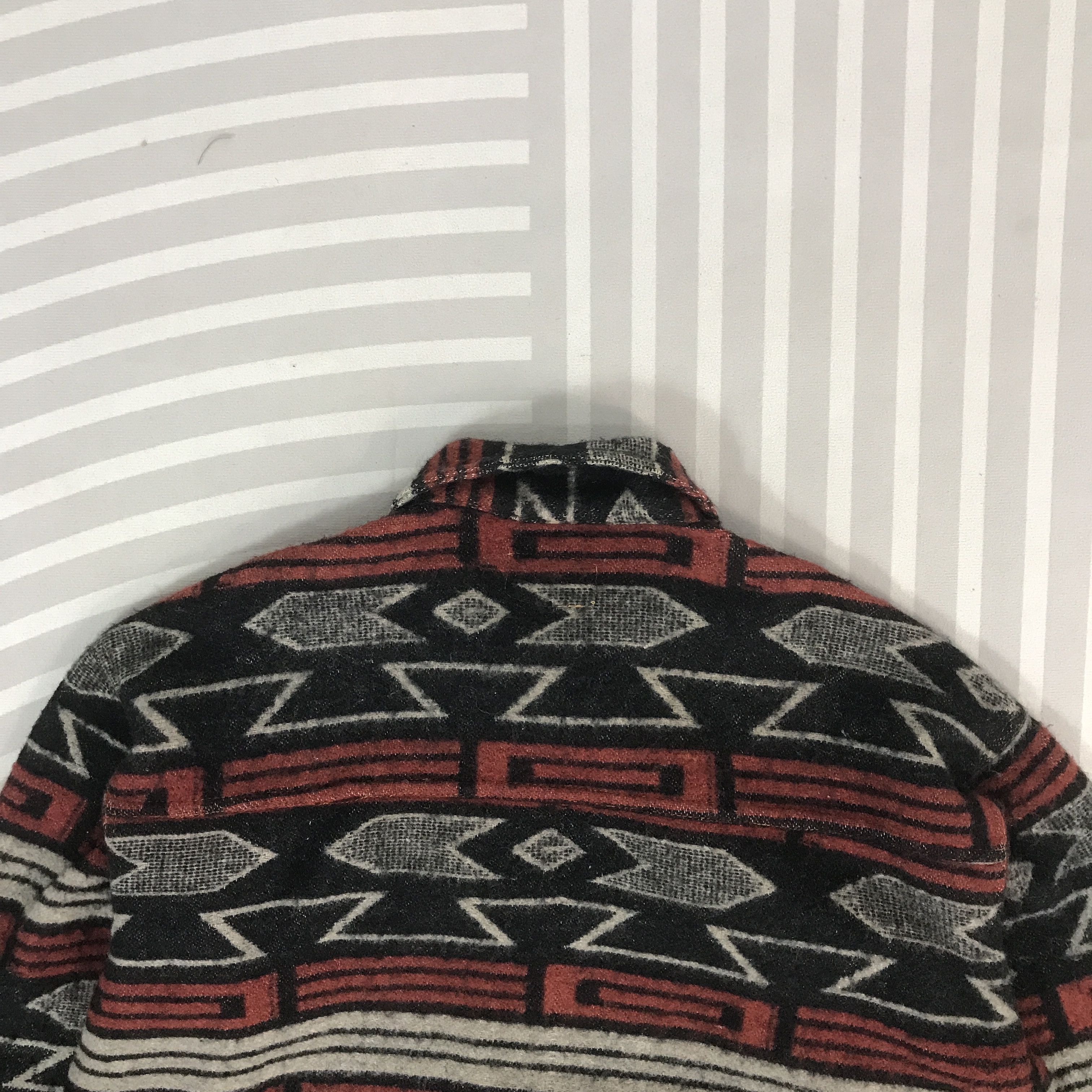 Quicksilver Vintage Quicksilver navajo Wool Zip up Jacket Size US L / EU 52-54 / 3 - 4 Thumbnail