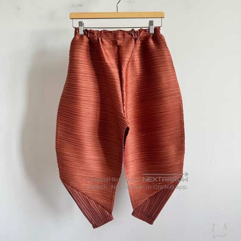 Issey Miyake Issey Miyake size:3 Red Pants Size 22" - 1 Thumbnail