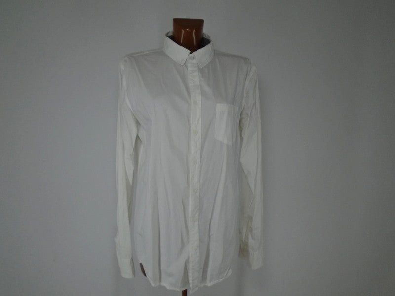 Pull & Bear Men's Shirt Pull & Bear. White. XL. Condition: Very good Size US XL / EU 56 / 4 - 2 Thumbnail