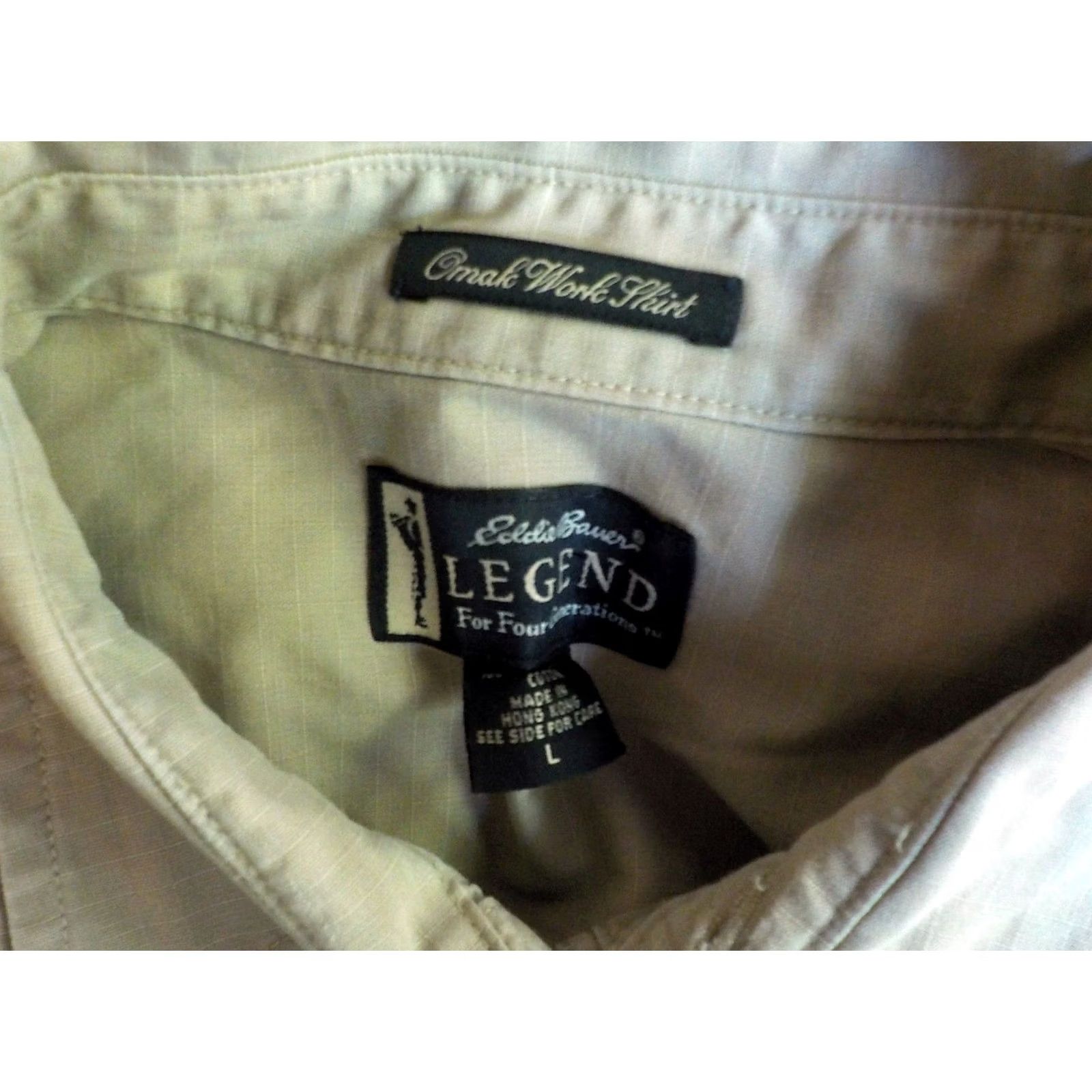 Eddie Bauer EDDIE BAUER Legends Omak Long Sleeve Work Shirt Khaki Cotton SZ L Mens Beige Primary Button-Up 100% Cotton 2 Chest Pockets Velcro Close Classic Fit Size US L / EU 52-54 / 3 - 4 Thumbnail