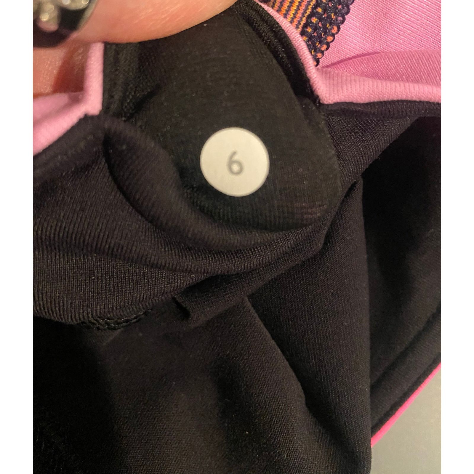 Lululemon Lululemon Womens Cropped Leggings excellent condition Size 28" / US 6 / IT 42 - 9 Thumbnail