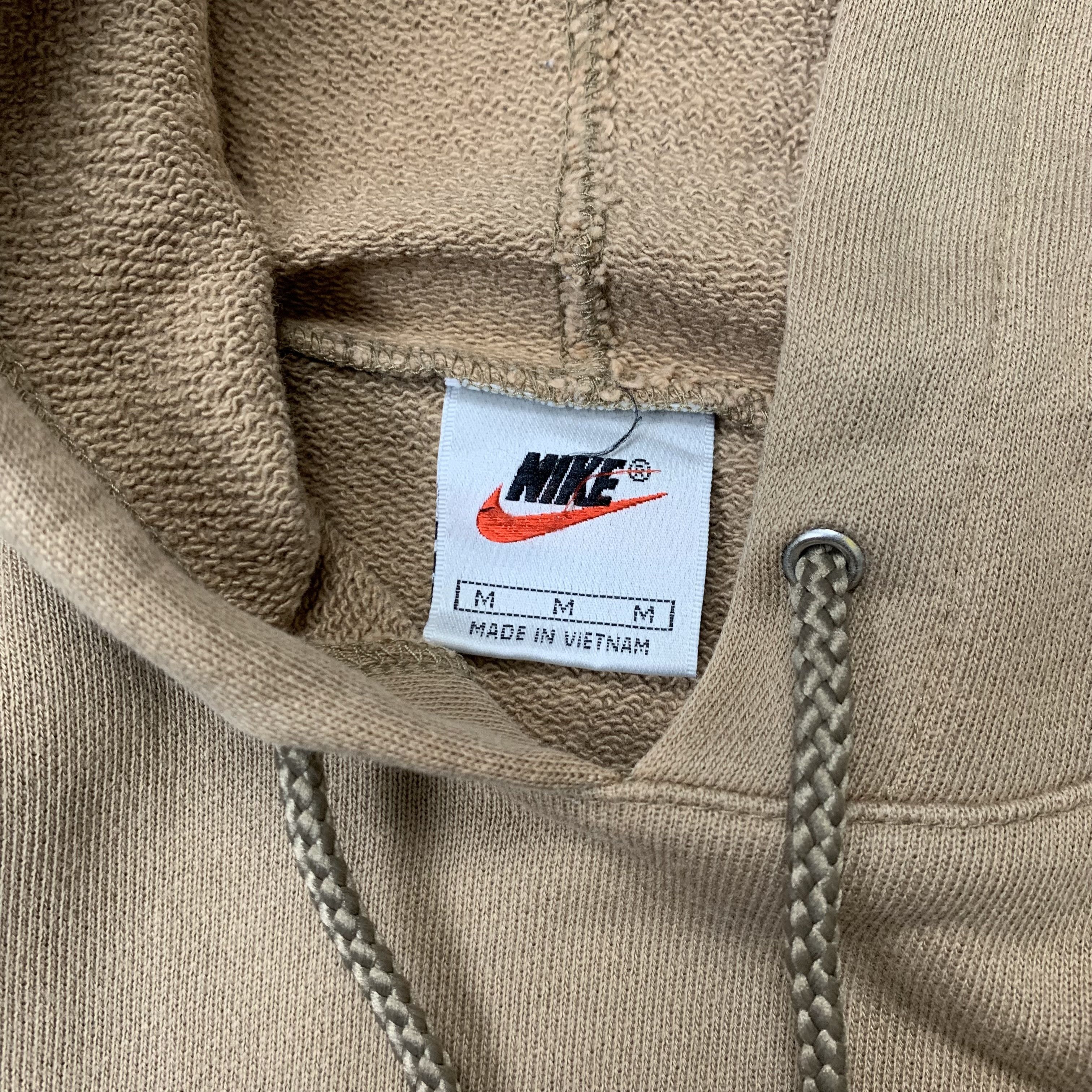 Nike Vintage Nike Swoosh Hoodie Size US M / EU 48-50 / 2 - 4 Thumbnail