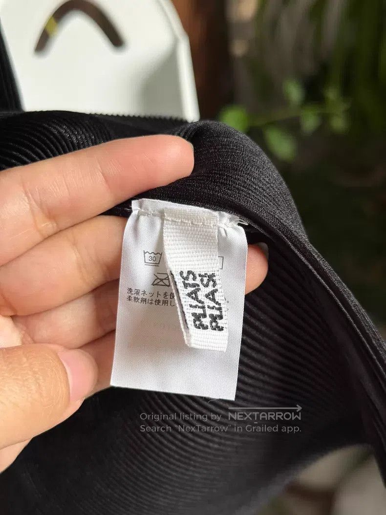 Issey Miyake Issey Miyake Black short-sleeve Size L / US 10 / IT 46 - 5 Thumbnail