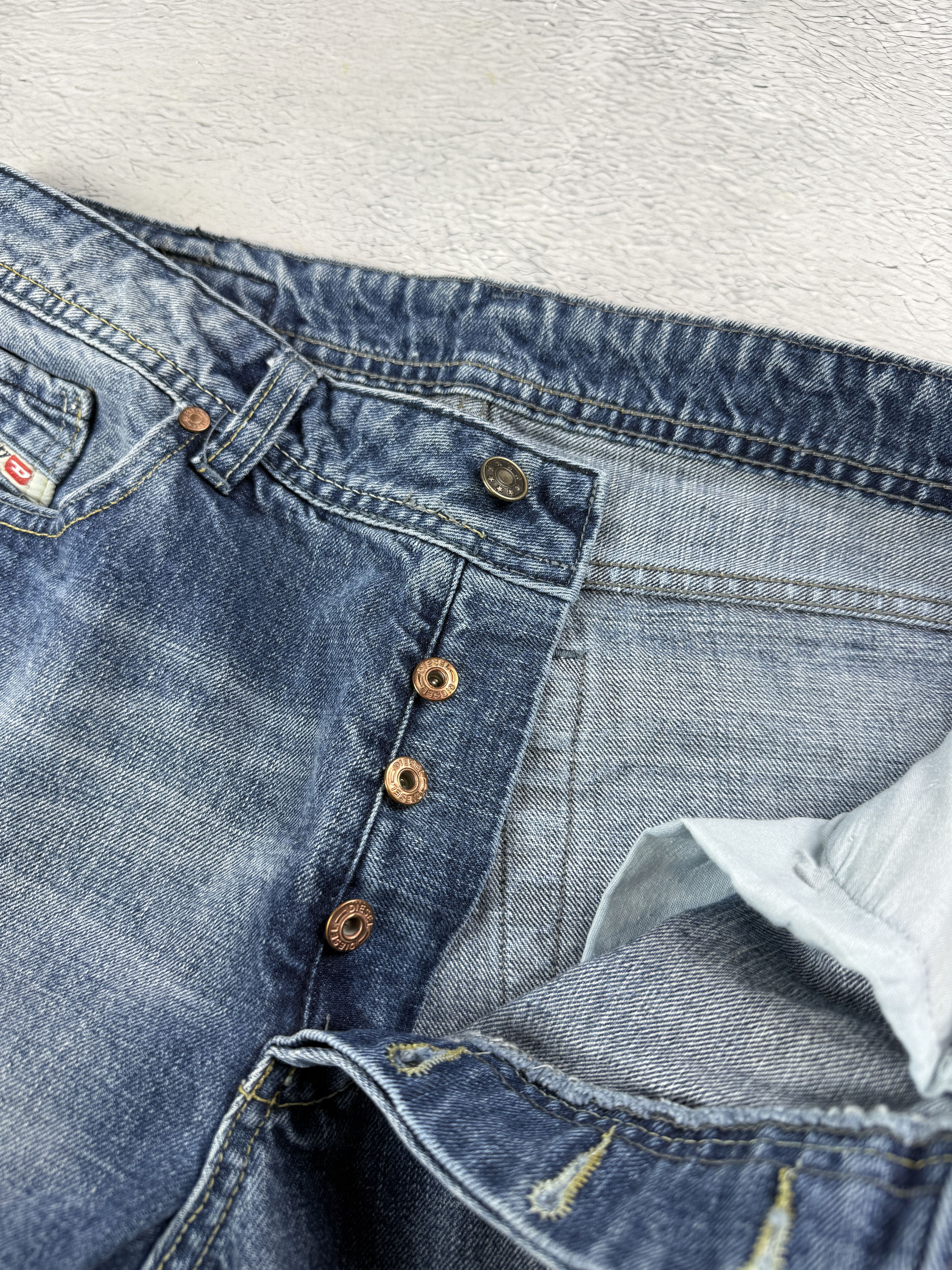 Diesel × JNCO Diesel Vintage Kulter Jeans Big Logo Blue Straight Drill Size US 33 - 12 Thumbnail