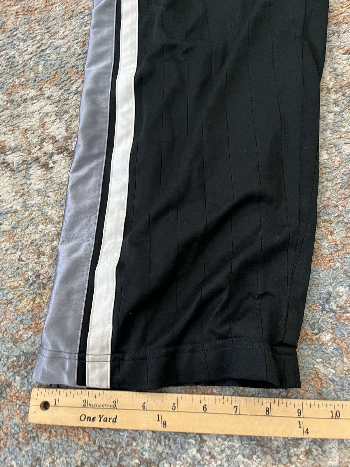 Nike × Vintage VTG Nike Sweatpants 2XL Stripe Black white Y2K Size US 36 / EU 52 - 9 Thumbnail