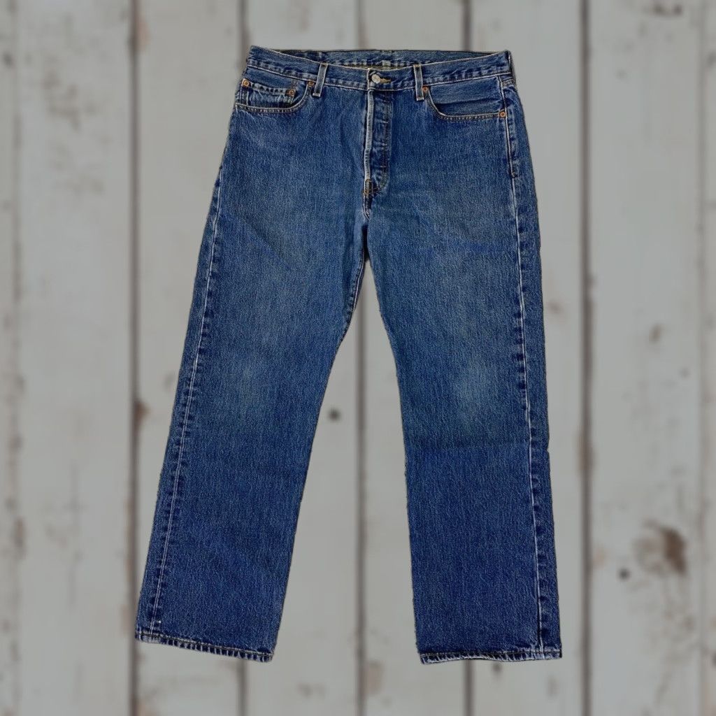 Levi's VINTAGE Levi's Jeans Mens 501 XX 35x30.5 Made In Mexico Button Fly Lightwash 90s USA 501 Series Regular Fit Mens Size US 35 - 1 Thumbnail