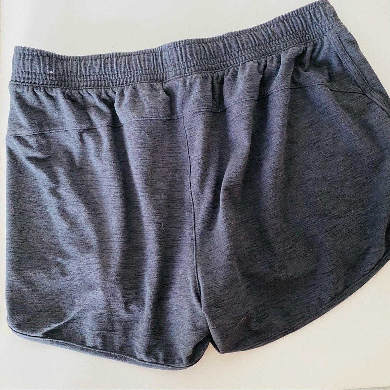 Old Navy NEW OLD NAVY ACTIVE Dark Grey Black Running Workout Shorts Size 28" / US 6 / IT 42 - 9 Thumbnail