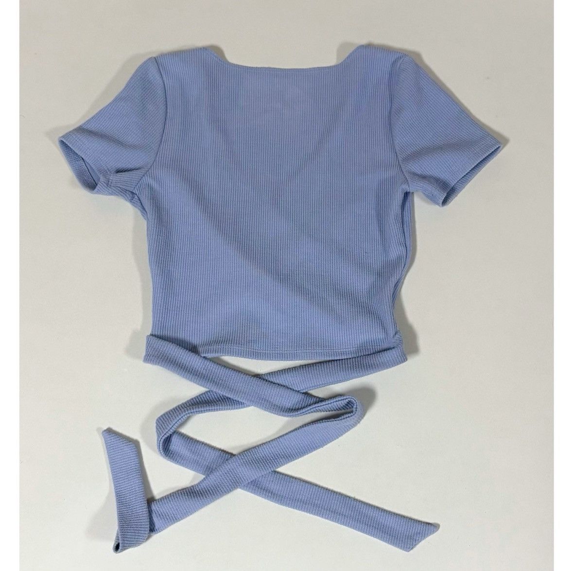 Hollister Hollister Periwinkle Wrap-Around Shirt Top Blouse Tee XS 🦋✨ Size XS / US 0-2 / IT 36-38 - 3 Thumbnail