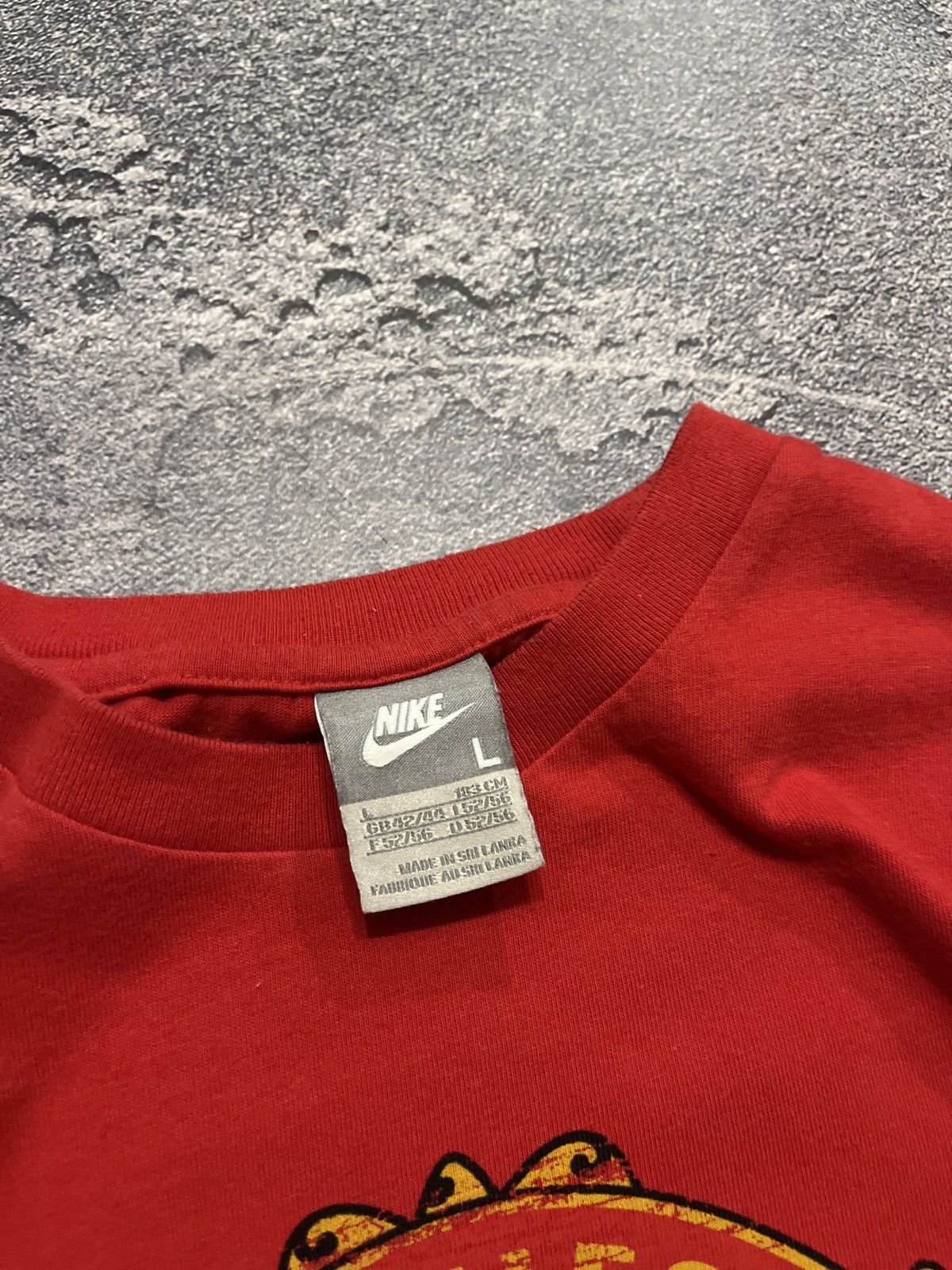 Nike × Vintage Vintage Nike Manchester United Big Logo 2000s T Shirt Size US L / EU 52-54 / 3 - 7 Thumbnail