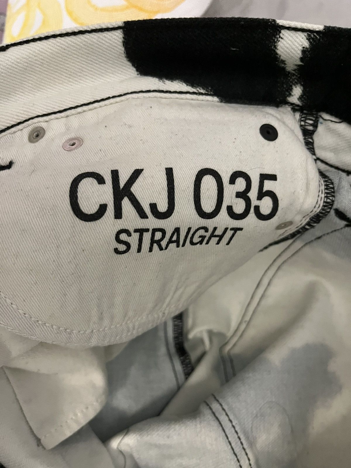 Calvin Klein Calvin klein cow camo pants Size US 32 / EU 48 - 6 Thumbnail