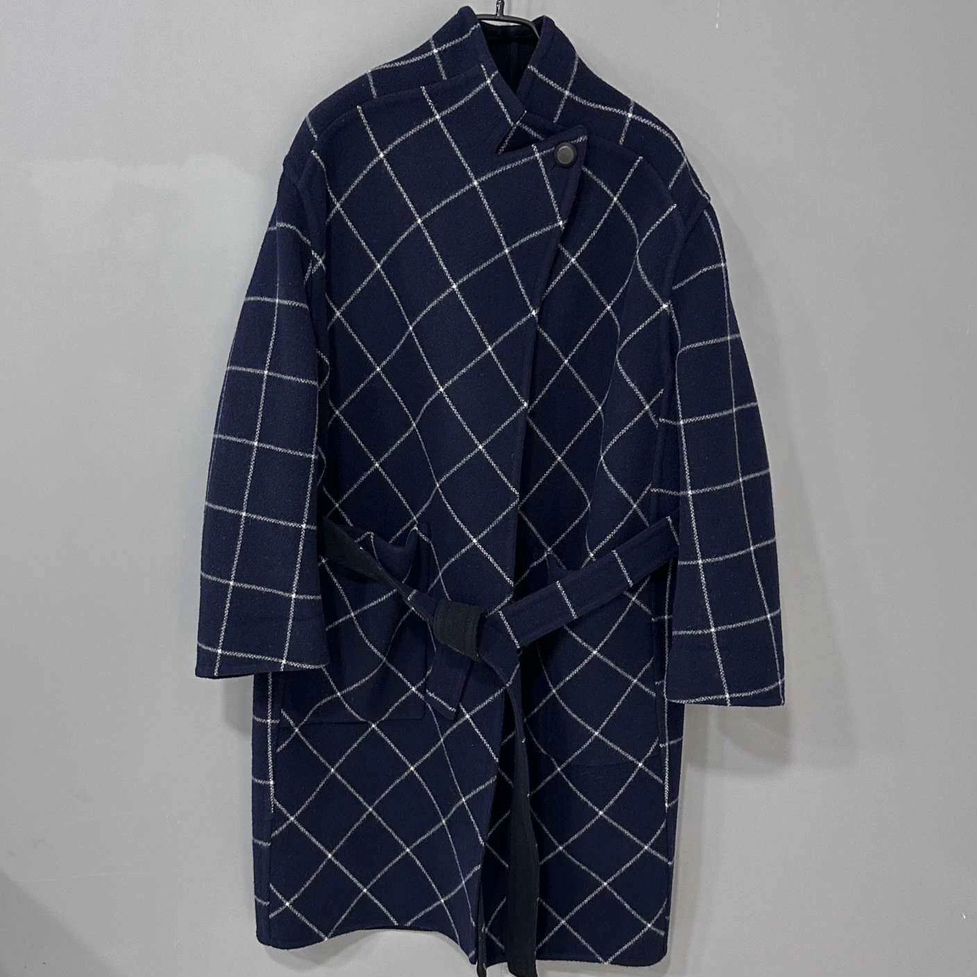 Louis Vuitton Reversible plaid wool coat with belt, LV/Louis Vuitton Size XXS / US 00 / IT 34 - 1 Thumbnail