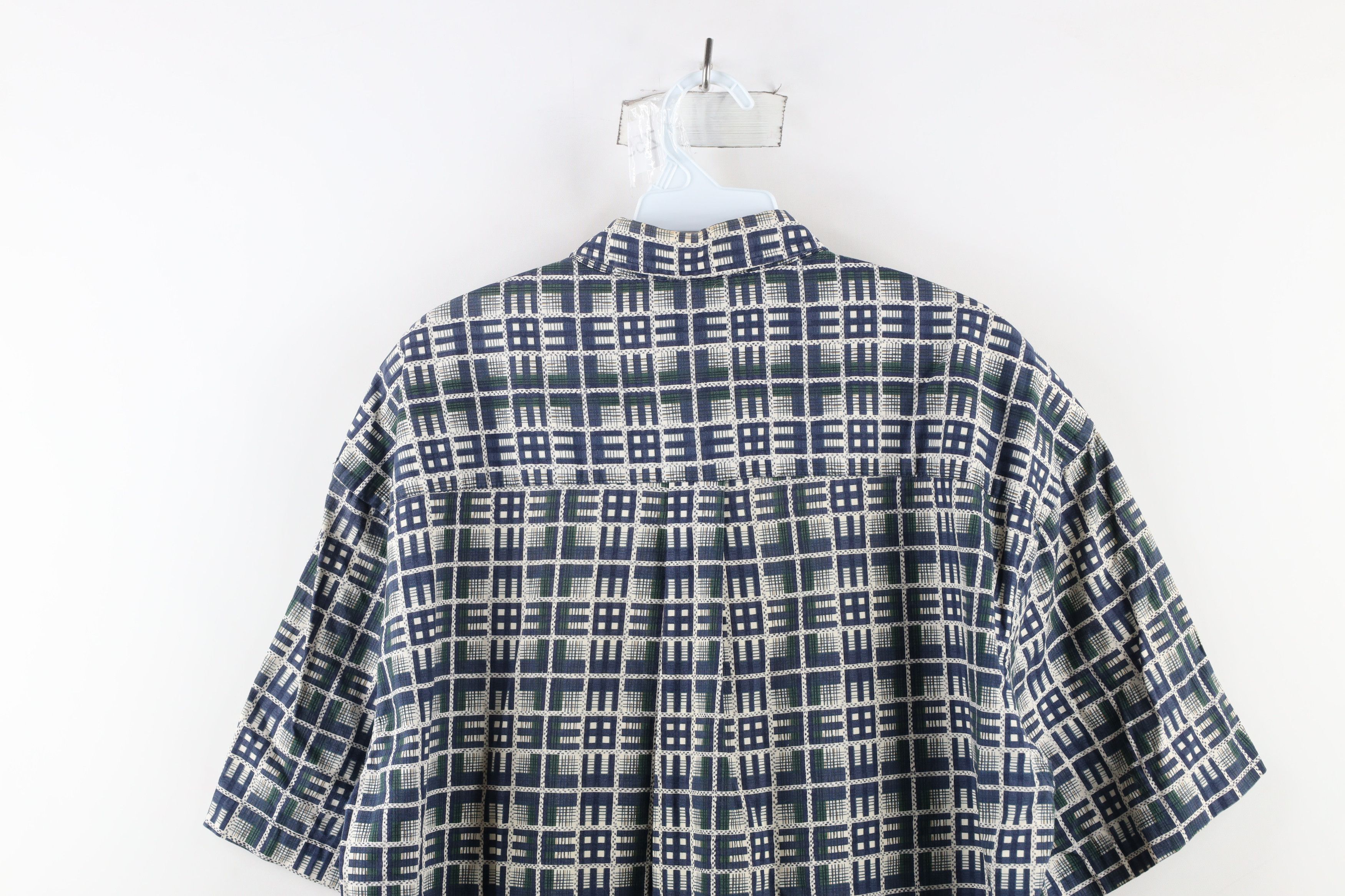 Vintage Vintage 90s Streetwear Short Sleeve Button Down Shirt Size US L / EU 52-54 / 3 - 11 Thumbnail