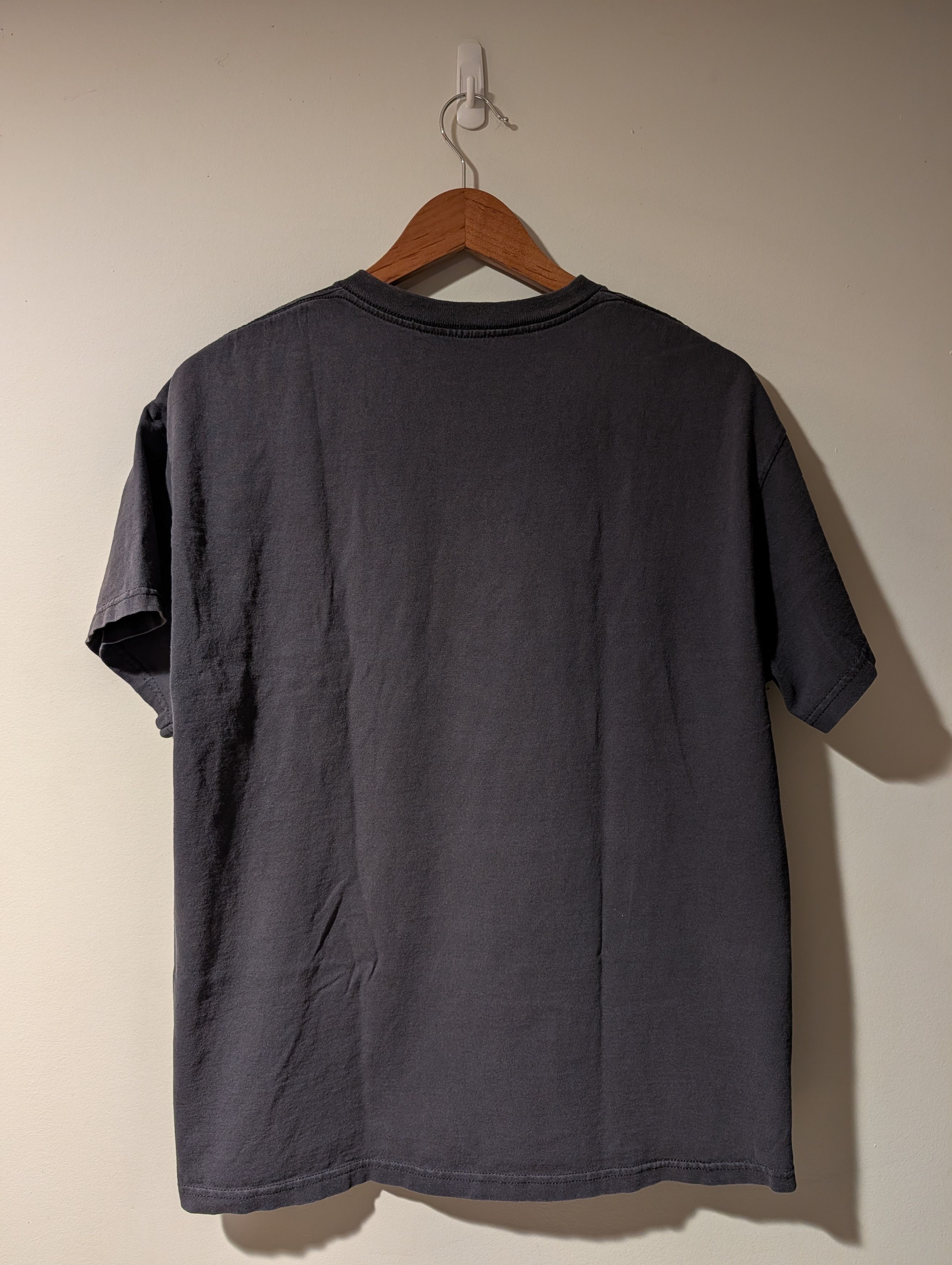 Nintendo Vintage 2010 Nintendo Super Mario Bros 1-Up Mushroom T-Shirt Size US L / EU 52-54 / 3 - 7 Thumbnail