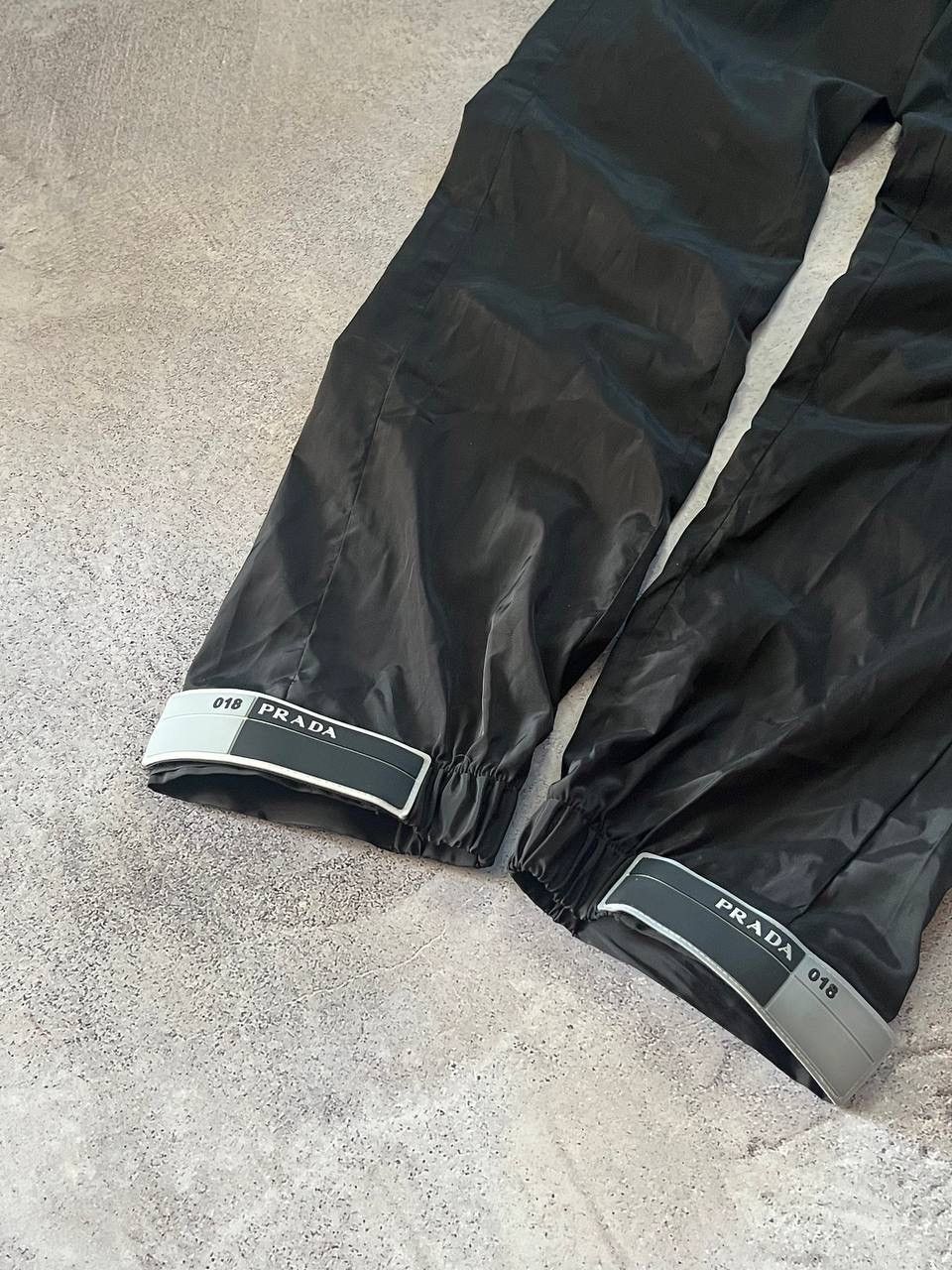 Prada Prada Nylon Women Joggers Sky Pants Size 30" / US 8 / IT 44 - 4 Thumbnail