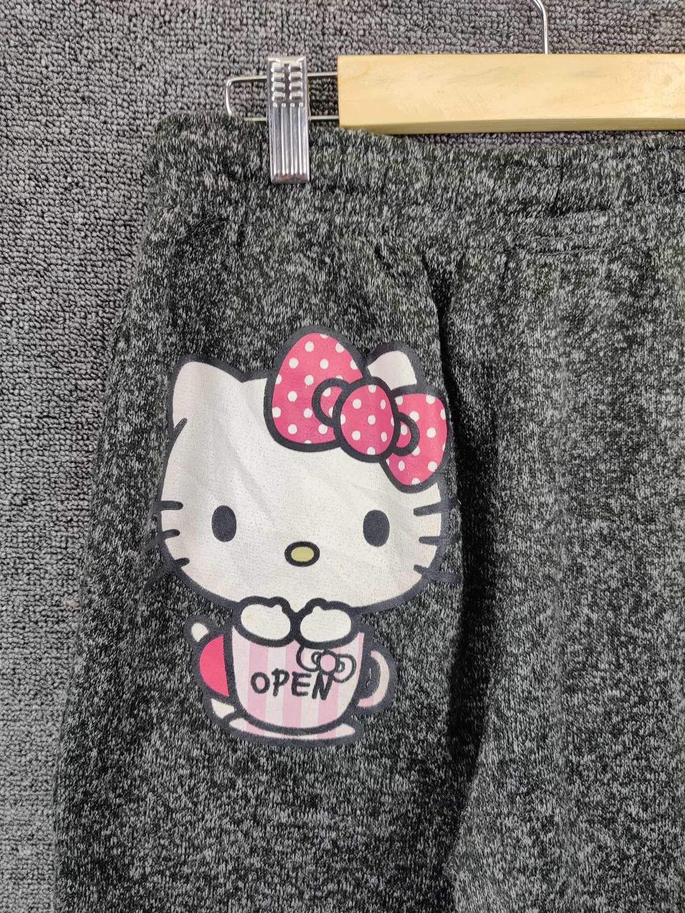 Cartoon Network Bulk Combo Vintage Hello Kitty Vest And Jogger Pants Size US M / EU 48-50 / 2 - 16 Thumbnail