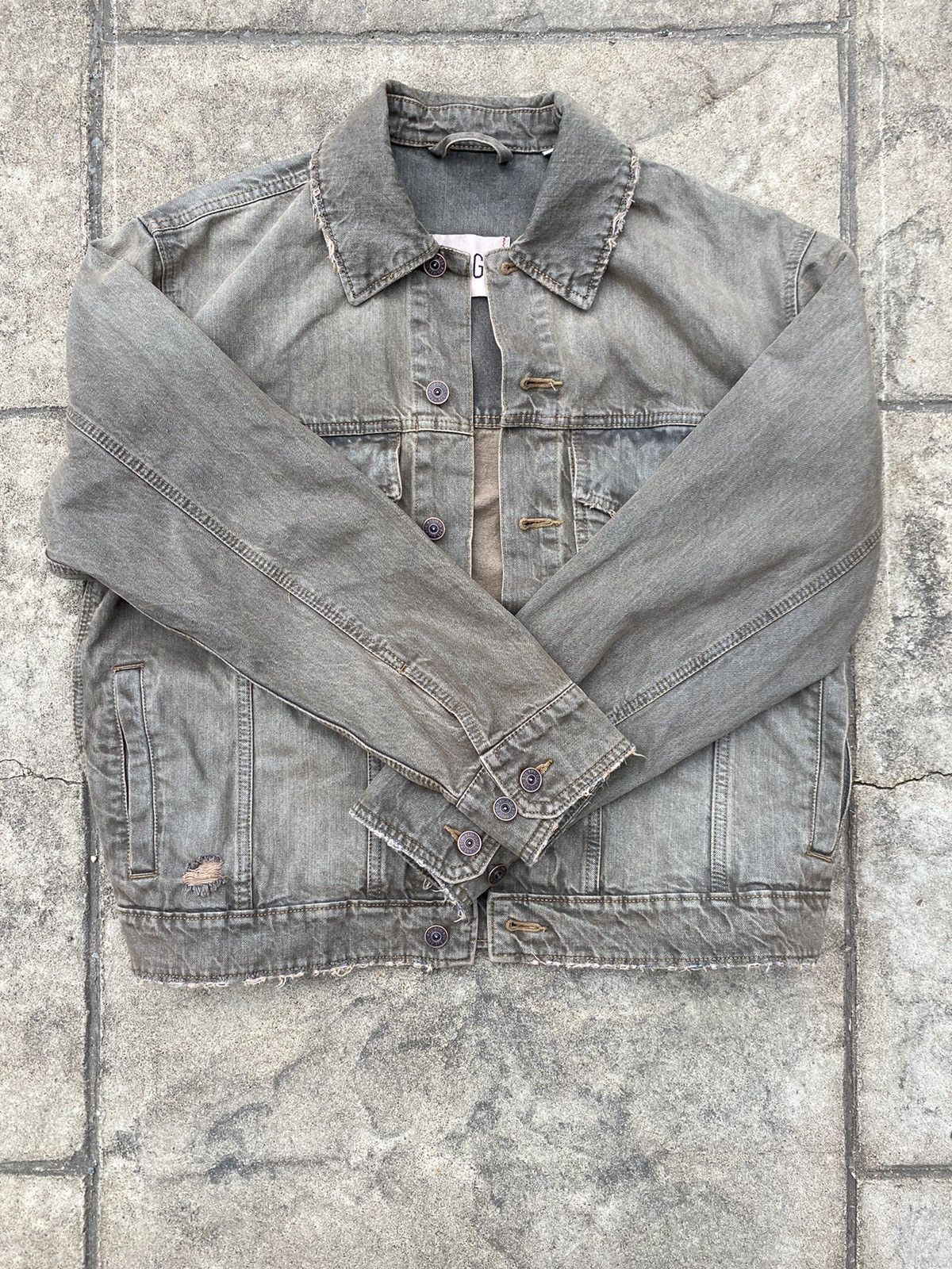 Vintage Brown Distressed Denim Jacket Size US M / EU 48-50 / 2 - 1 Thumbnail