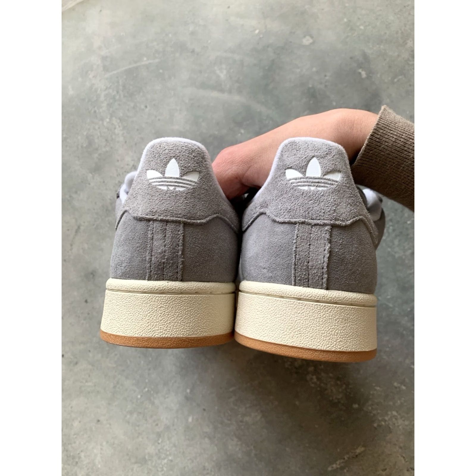 Adidas ADIDAS Campus Sneaker Shirt? (No) | Mens | US 11.5, UK 11, EU 46 | Gray Suede Campus Sneaker 2024 - HQ8707 Size US 11 / EU 44 - 6 Thumbnail