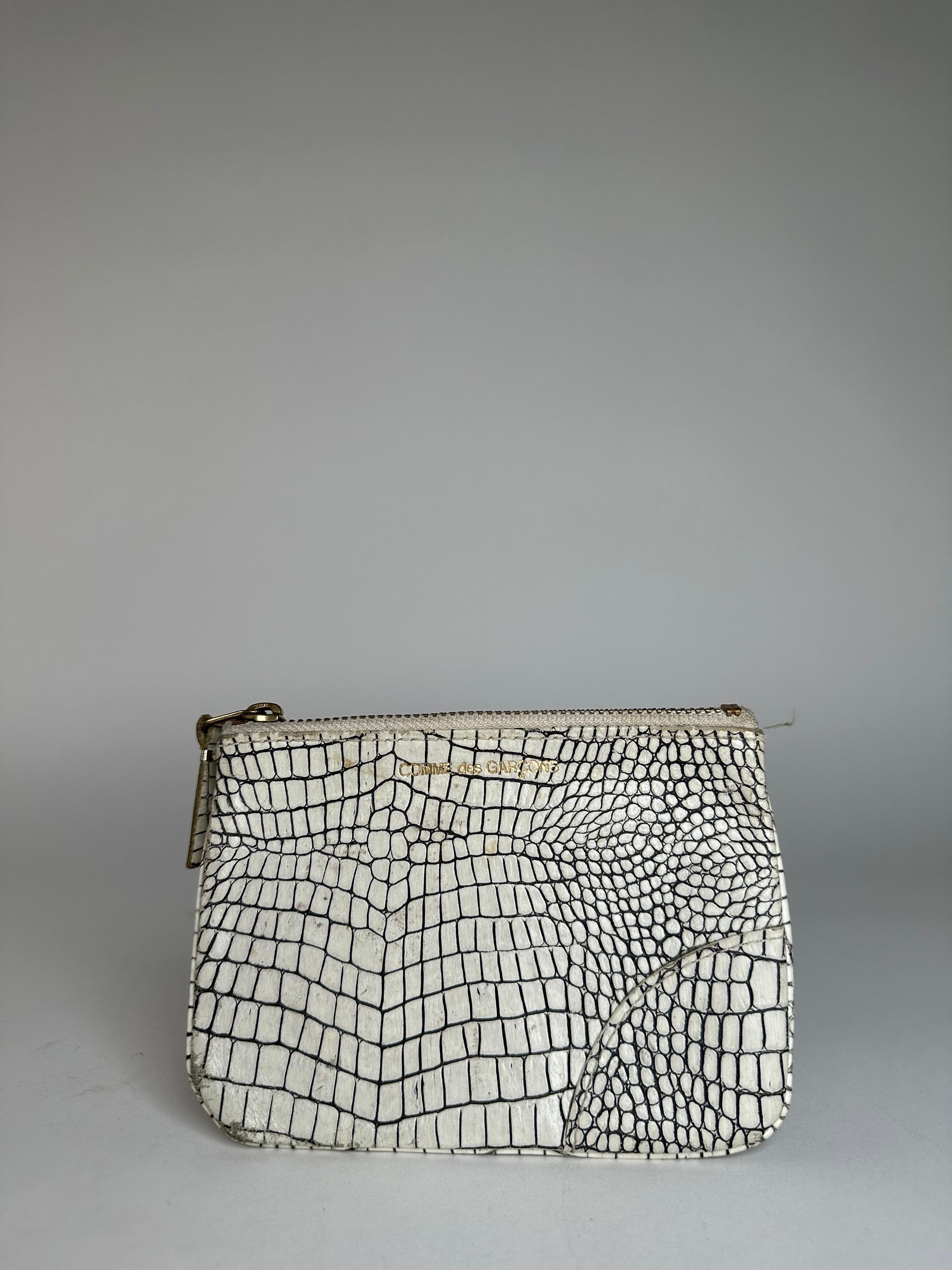 Comme des Garcons Vintage Comme Des Garçons Abstract Leather Clutch White Blac Size ONE SIZE - 1 Thumbnail