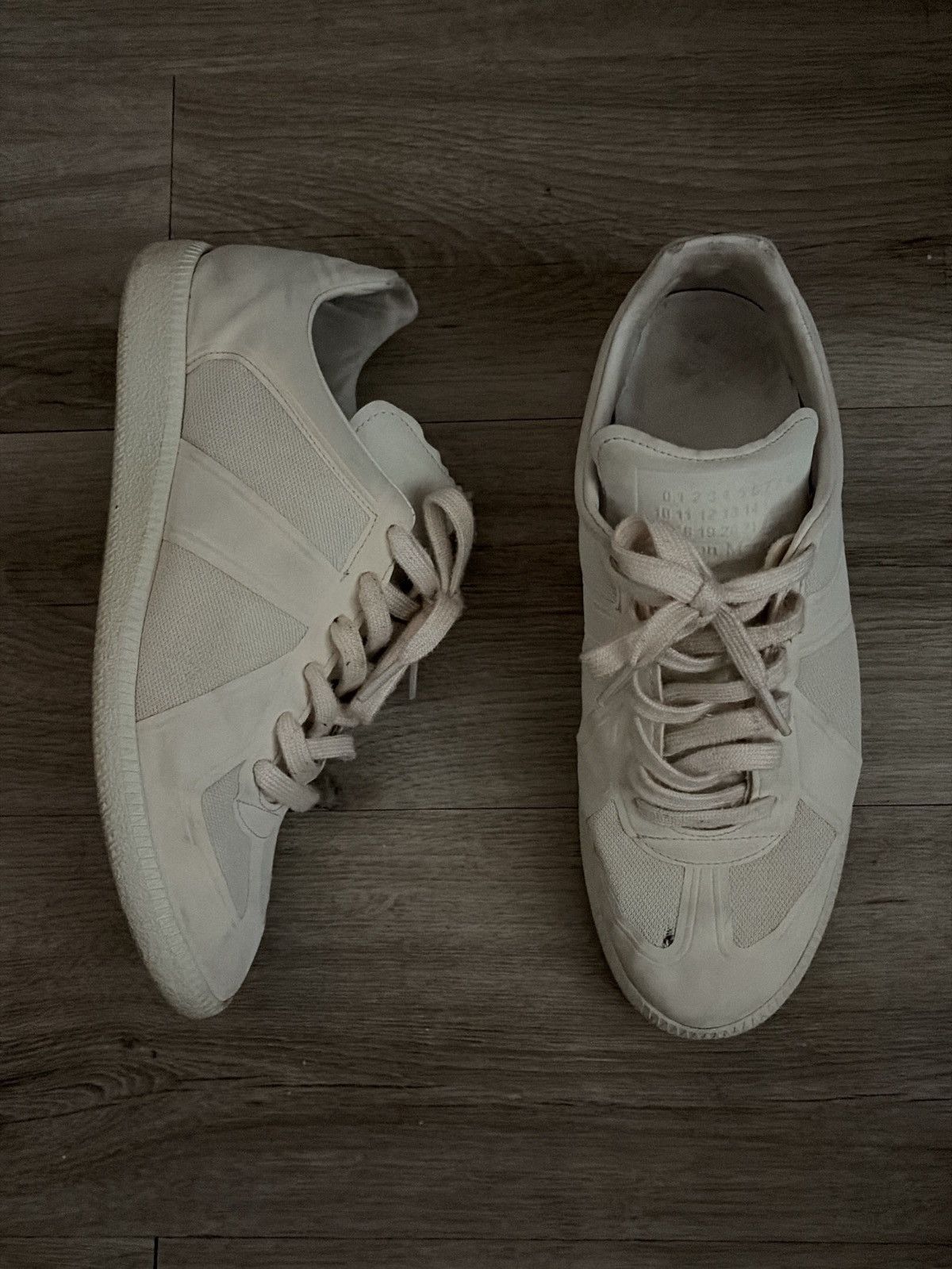 Maison Margiela Maison Margiela Replica Patent White Size US 7 / EU 40 - 2 Thumbnail