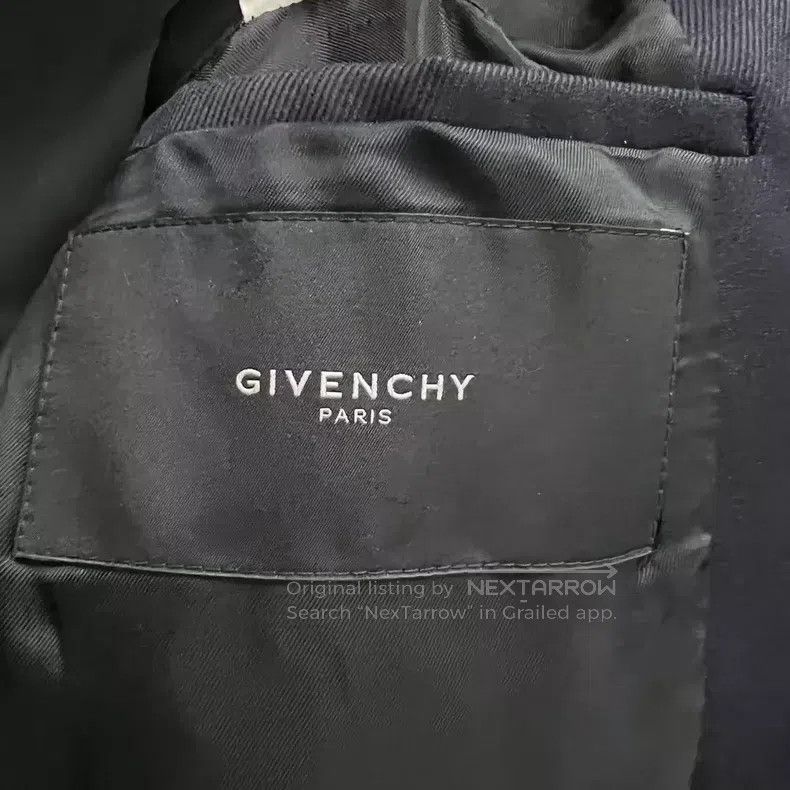 Givenchy Givenchy Size44 Navy Blue Suit Size 44 Size US M / EU 48-50 / 2 - 3 Thumbnail