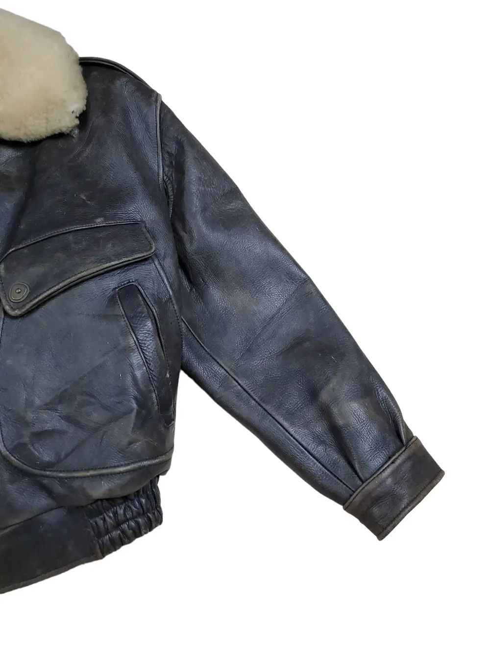 Genuine Leather 🔥Vintage Leather Jacket Human Being B3 Style🔥 Size US L / EU 52-54 / 3 - 6 Thumbnail