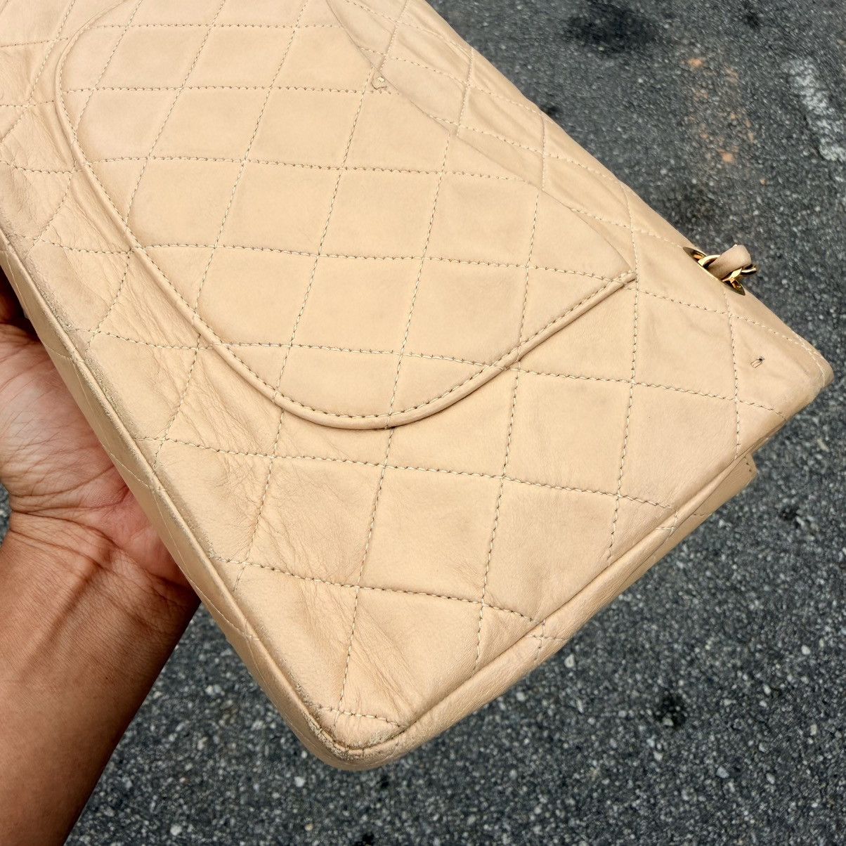 Chanel Chanel Medium Flap Beige Timeless Classic Vintage Shoulder Size ONE SIZE - 11 Thumbnail