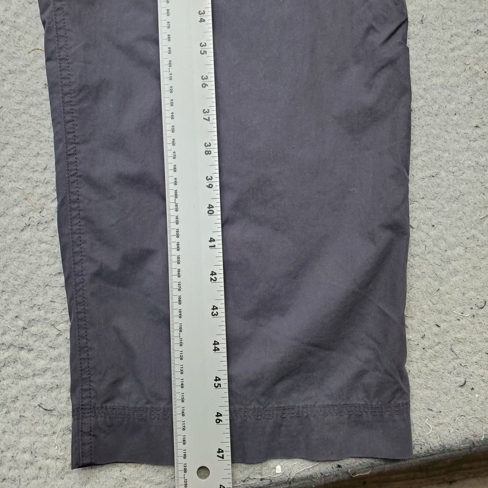 Eddie Bauer Eddie Bauer Convertible Earthtech Pants Mens 40 Max Peak Gray Zip-Off Cargo Pant Size US 40 / EU 56 - 3 Thumbnail