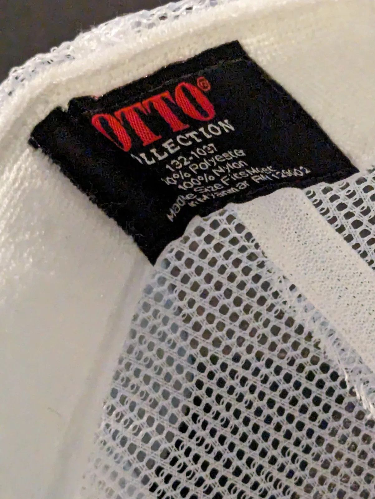 Virgil Abloh Virgil Abloh x Qatar Museum Trucker Snapback Hat White Size ONE SIZE - 2 Thumbnail