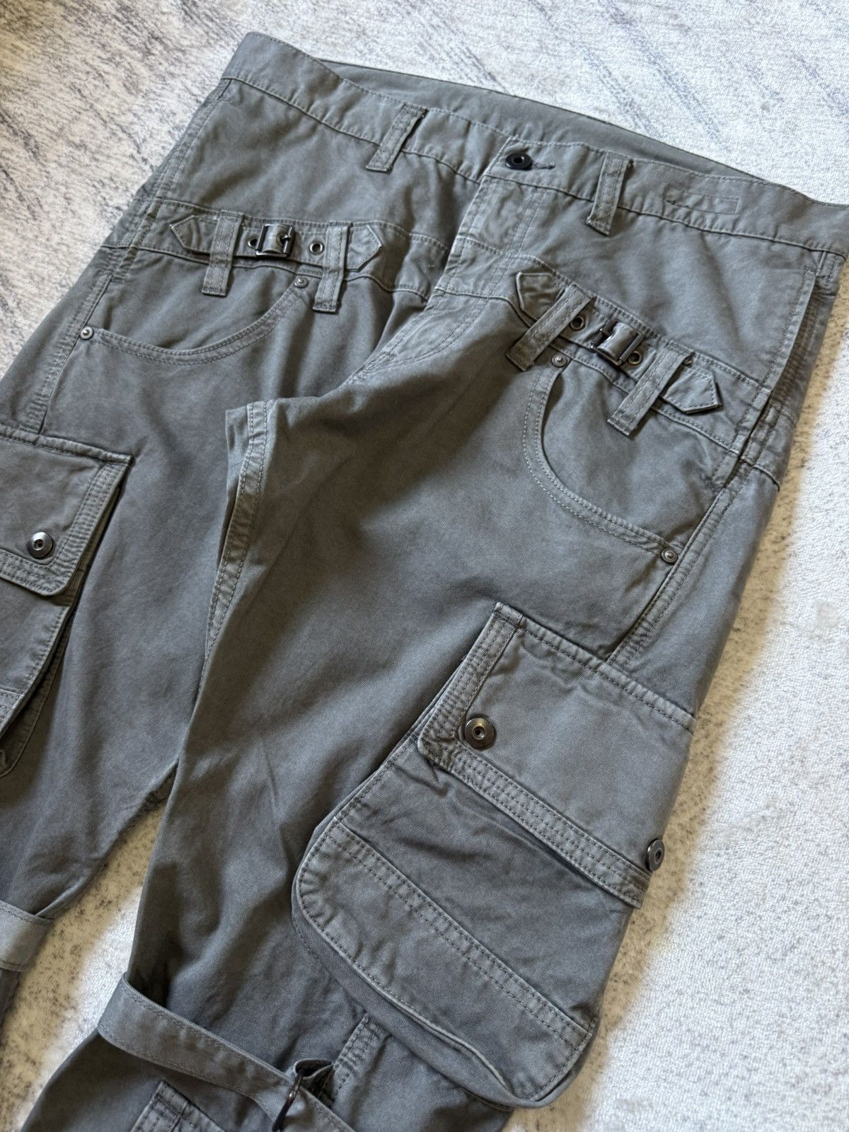 Japanese Brand Tette Homme Plag Bondage Deconstructed Cut & Sew Cargo Pants Size US 32 / EU 48 - 5 Thumbnail