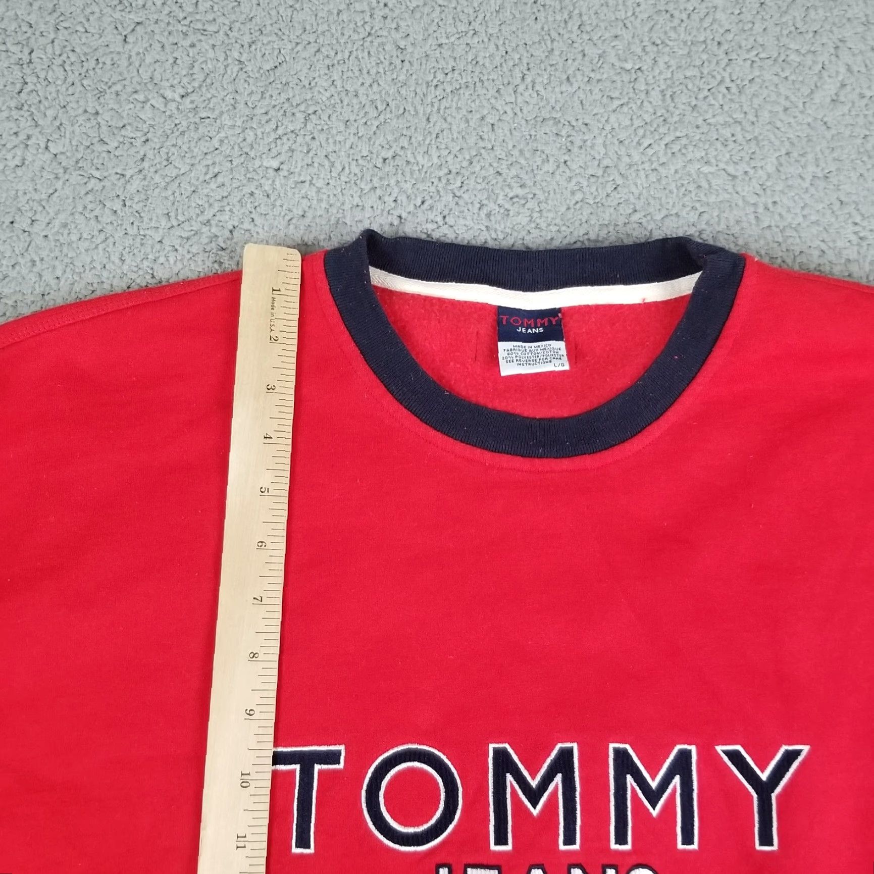 Tommy Hilfiger VINTAGE Tommy Hilfiger Jeans Sweatshirt Men L Crew Neck Logo Red 90s Mens Size US L / EU 52-54 / 3 - 3 Thumbnail