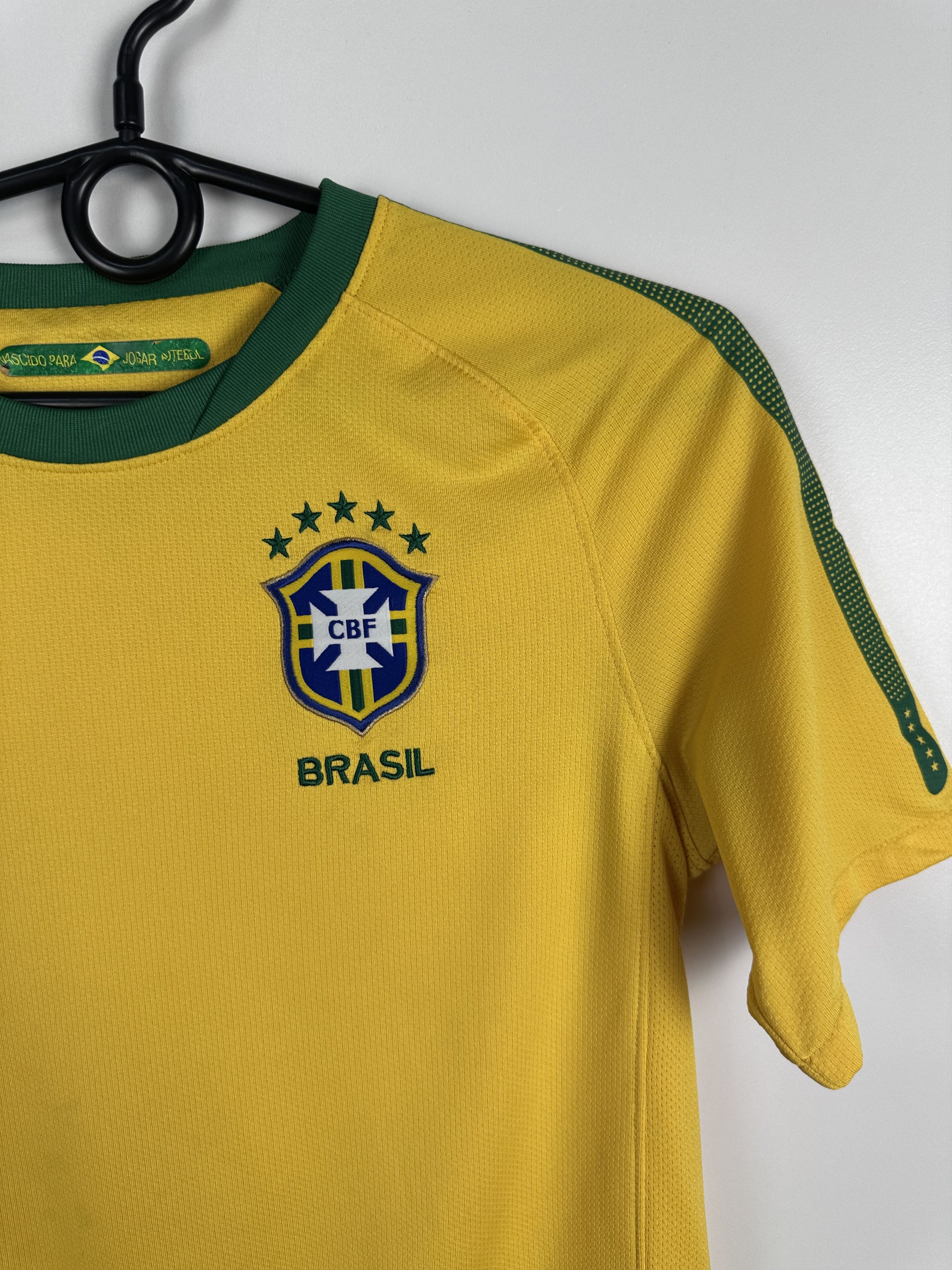Nike Brazil 2010 11 Football Shirt Soccer Jersey Youth Size L Size US XXS / EU 40 - 2 Thumbnail