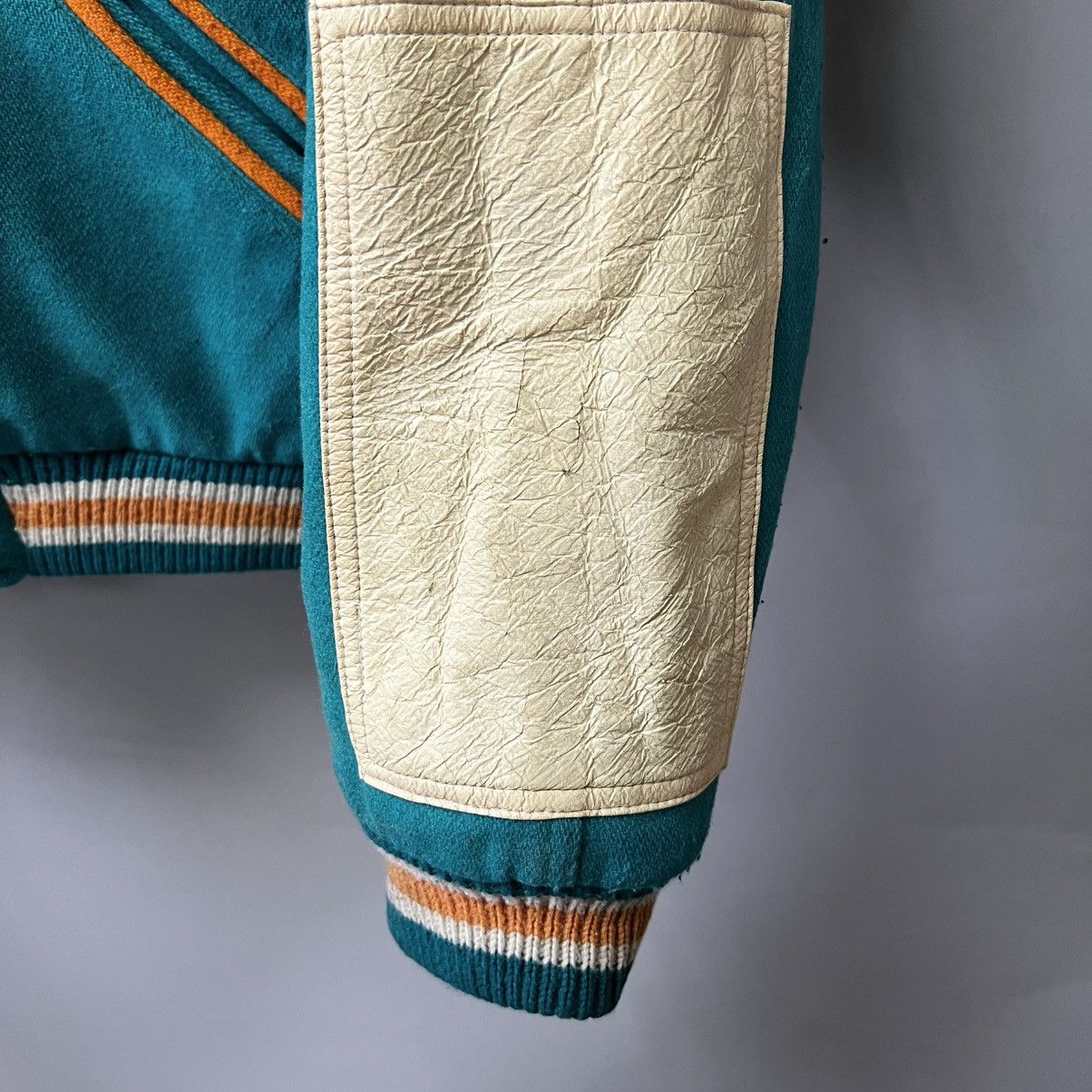 NFL × Vintage Vintage Miami Dolphins NFL Turquoise Blue Heavyweight Jacket Size US S / EU 44-46 / 1 - 6 Thumbnail