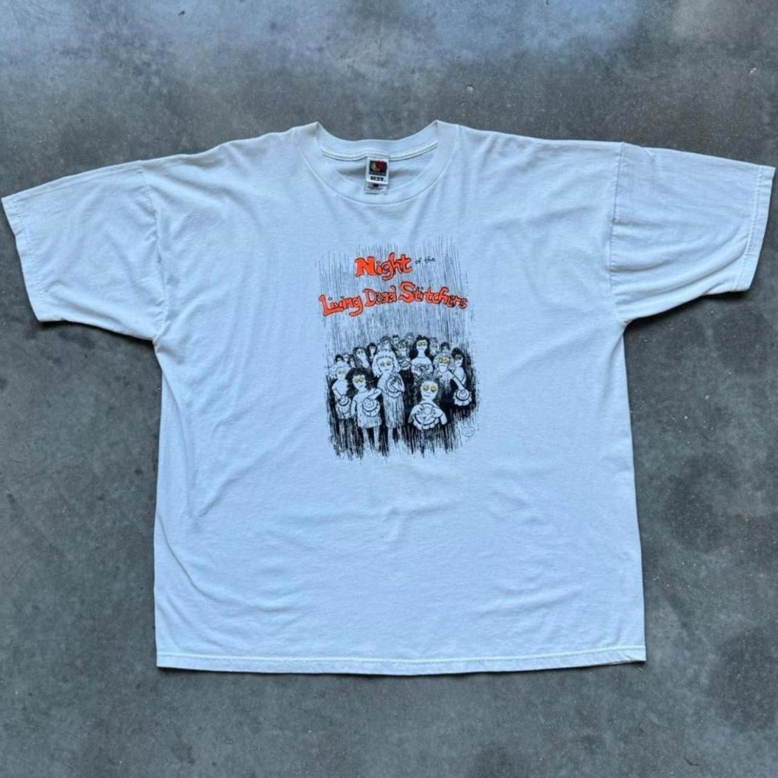 Other Night of The Living Dead Stichers Horror Vintage 90s TShirt Size US XXL / EU 58 / 5 - 1 Thumbnail