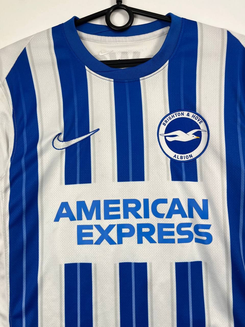 Nike Brighton Hove Albion 2020/21 Home Shirt Bigwood #8 Jersey S Size US S / EU 44-46 / 1 - 2 Thumbnail