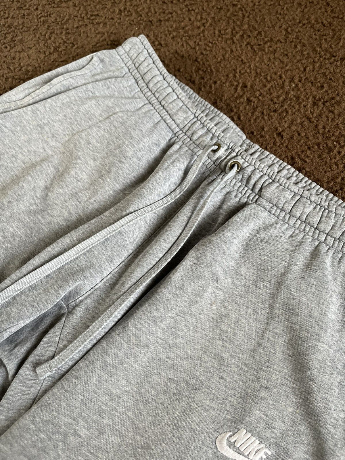 Nike Nike Grey Sweatpants Size US 34 / EU 50 - 3 Thumbnail