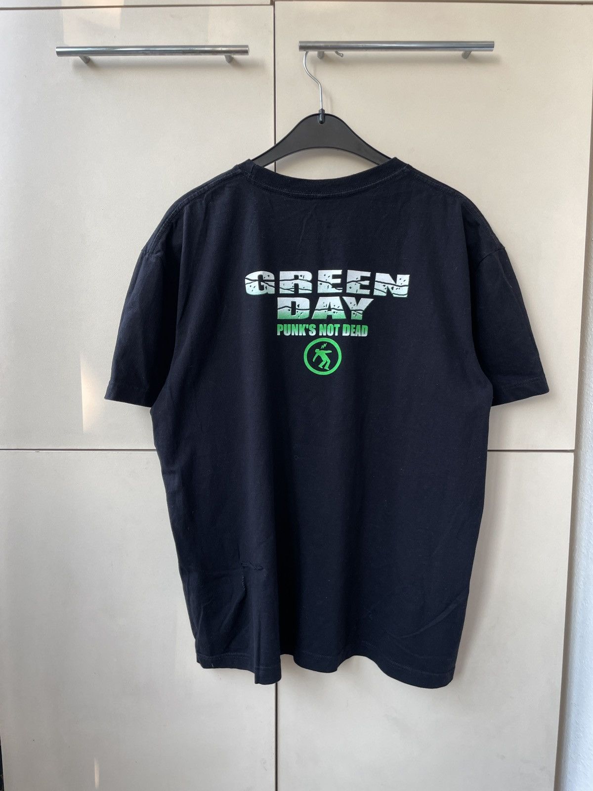 Band Tees Vintage Green Day punks not dead t shirt tee Size US XL / EU 56 / 4 - 12 Thumbnail