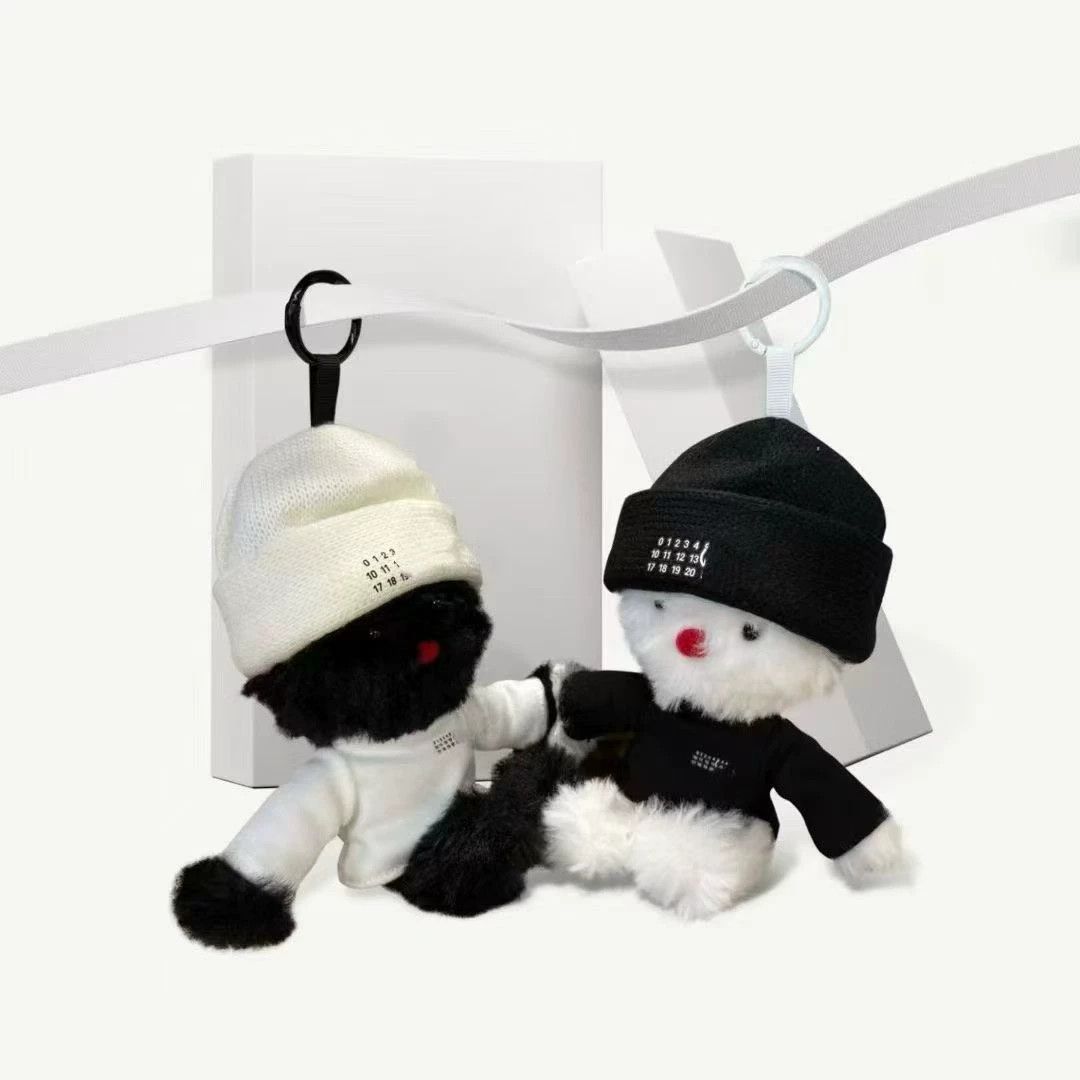 レア　MM6 Maison Margiela 磁石　ベアチャーム ペア Maison Margiela Maison Margiela MM6 Magnetic Valentine's Day Bear
