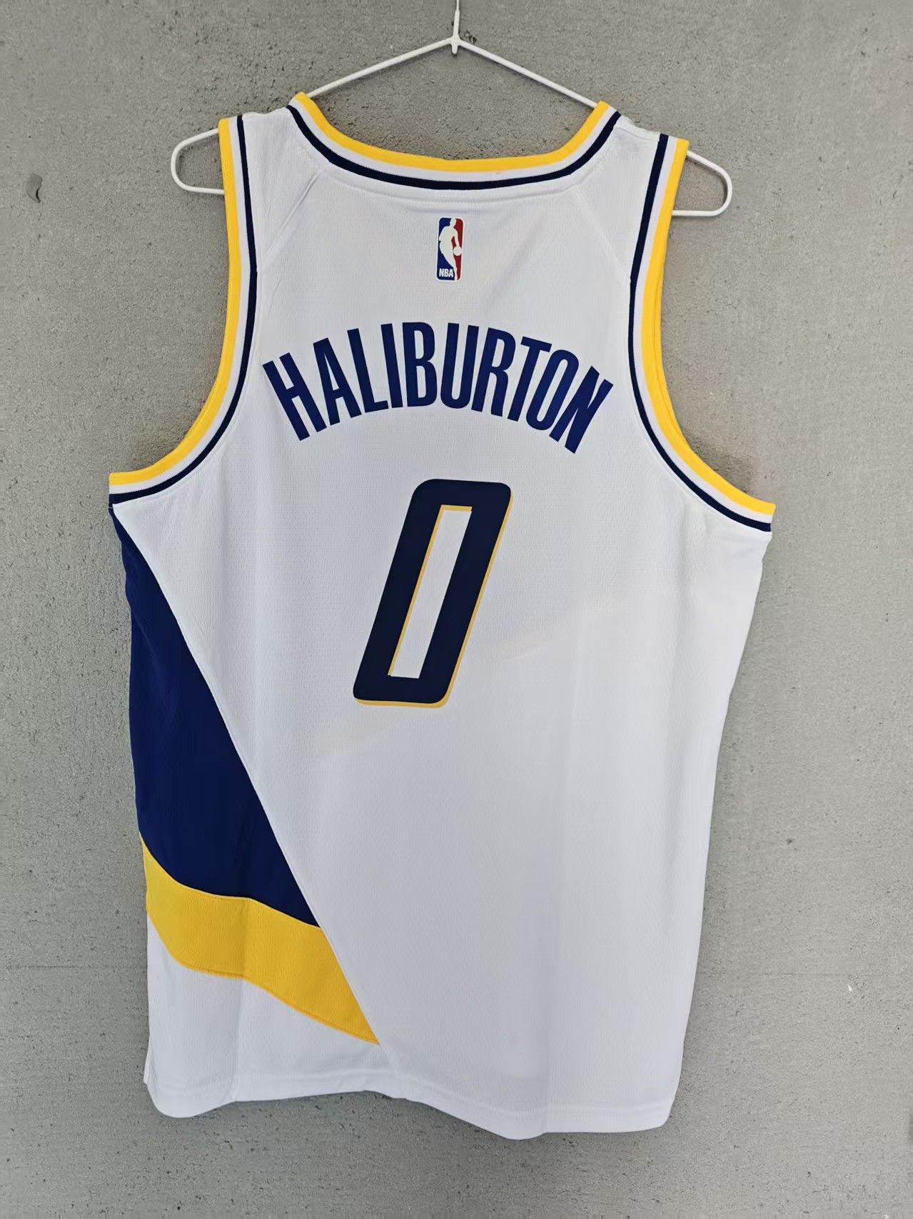 NBA 25 26 Pacers #0 Haliburton Jersey XL Size US XL / EU 56 / 4 - 2 Thumbnail
