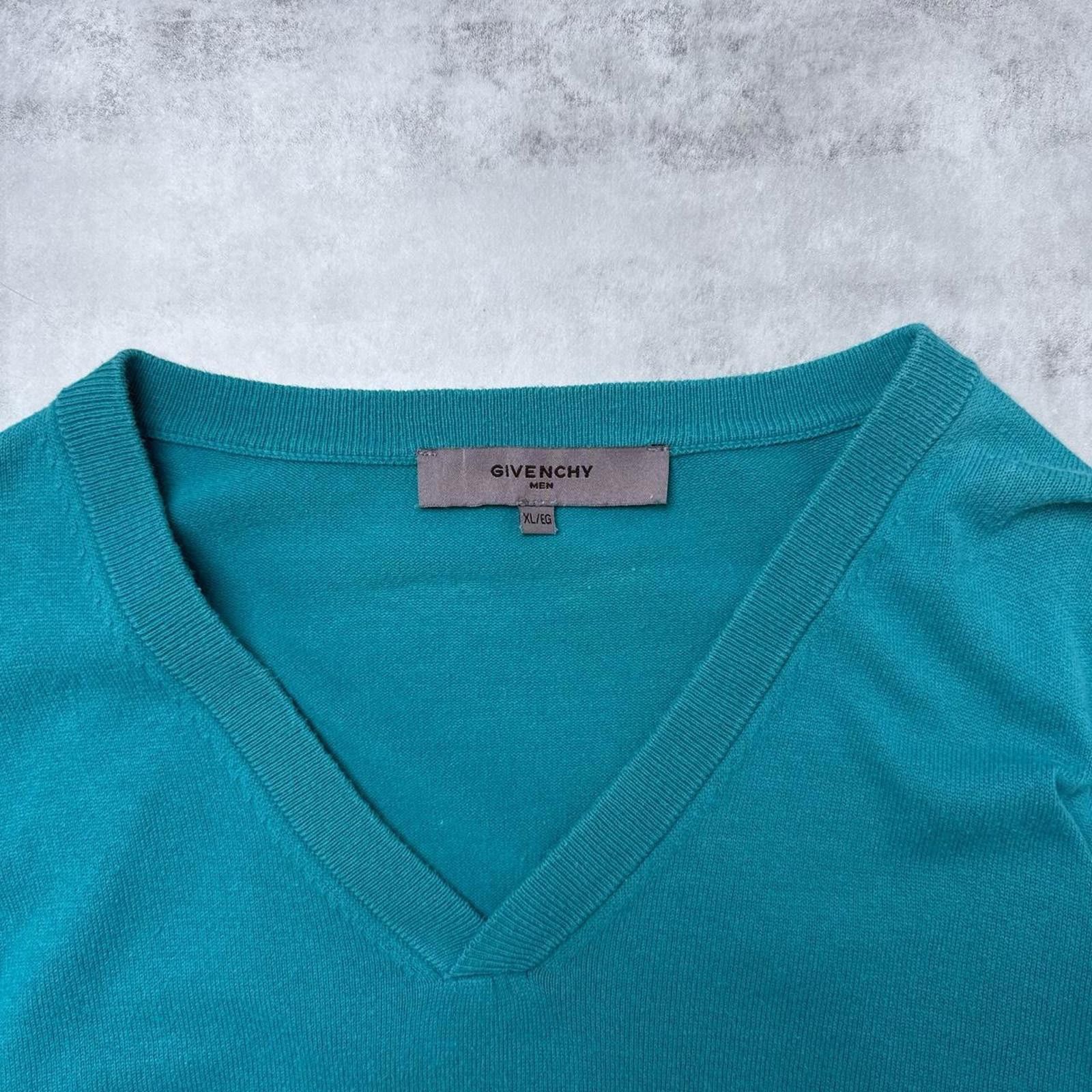 Givenchy Y2K Givenchy 00s Blue V-neck knit sweater Size US XL / EU 56 / 4 - 4 Thumbnail