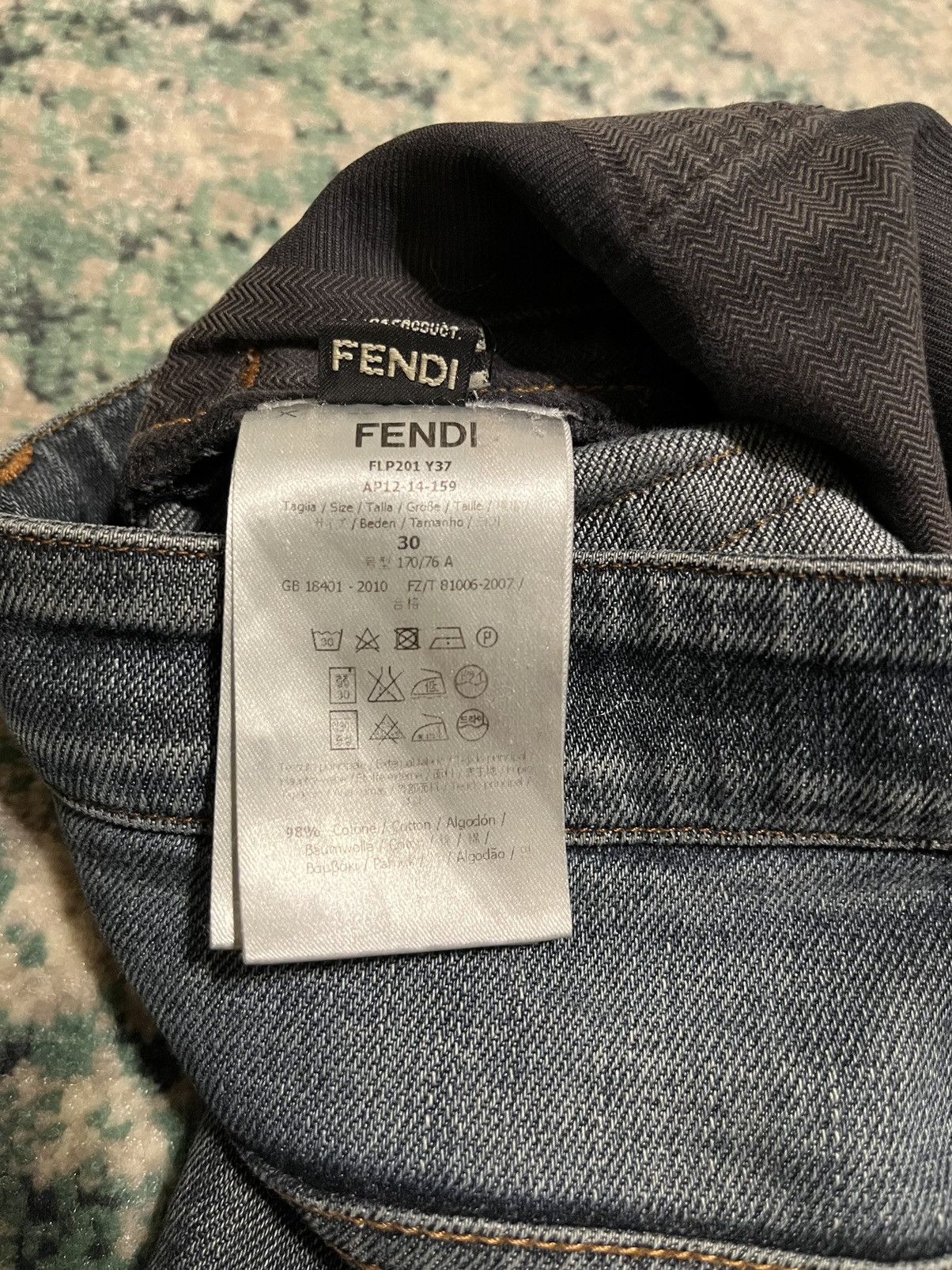Fendi Fendi Vintage Distressed Denim Size US 30 / EU 46 - 5 Thumbnail