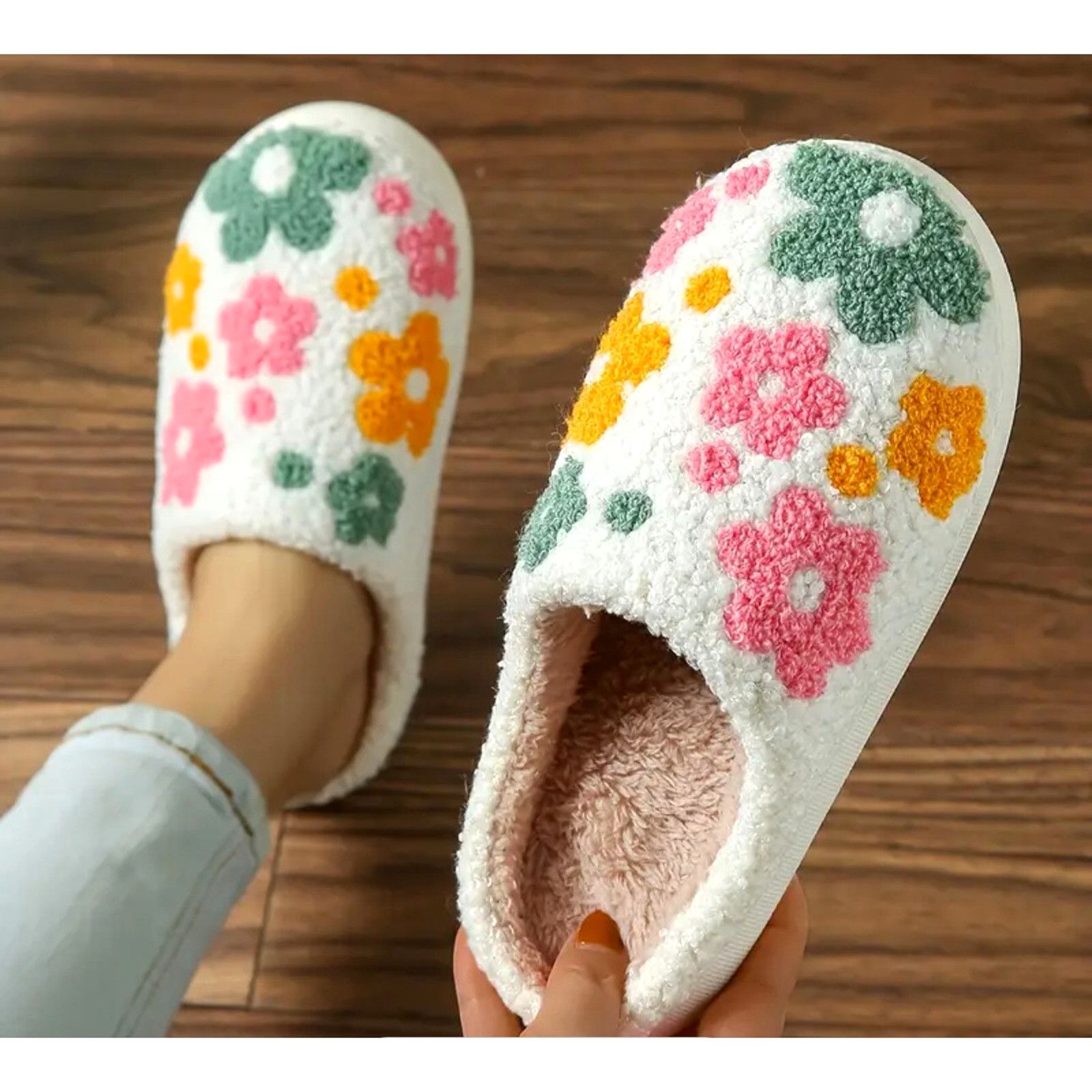 Other Floral Pattern Plush Slippers Green Pink Orange White 9.5-10 Size US 10 / IT 40 - 6 Thumbnail