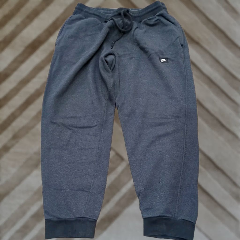 Nike VINTAGE Nike Sportswear Sweatpants Mens L Black Swoosh Fleece Athletic Gym Jogger Size US 33 - 1 Thumbnail