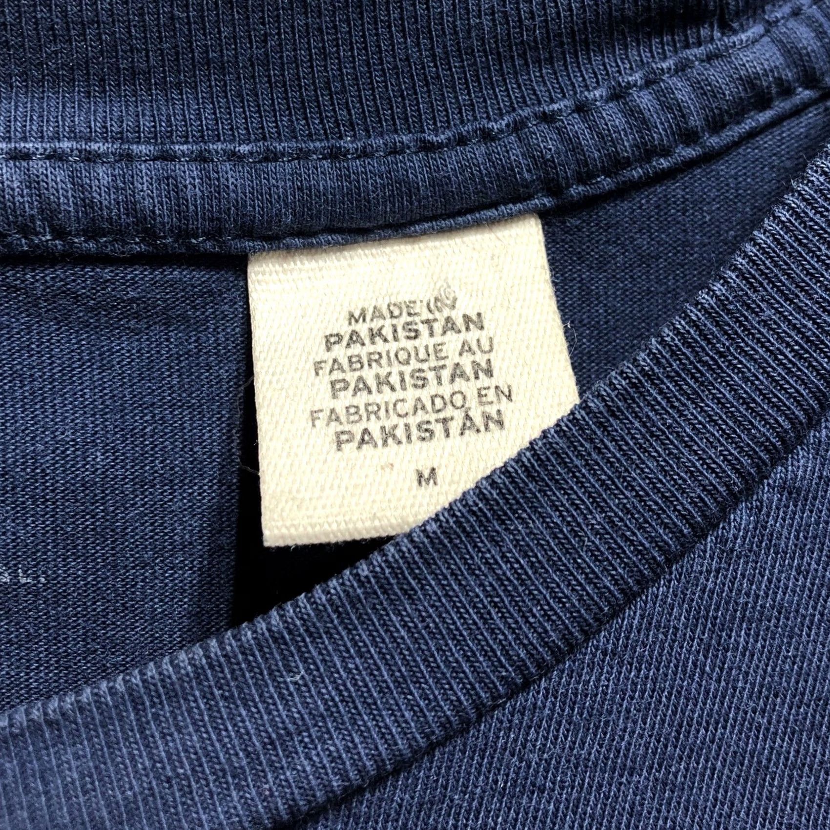 Levi's Levi’s T Shirt Medium Mens Blue Short Sleeve Crew Neck Logo Regular Fit Used Size US M / EU 48-50 / 2 - 7 Thumbnail