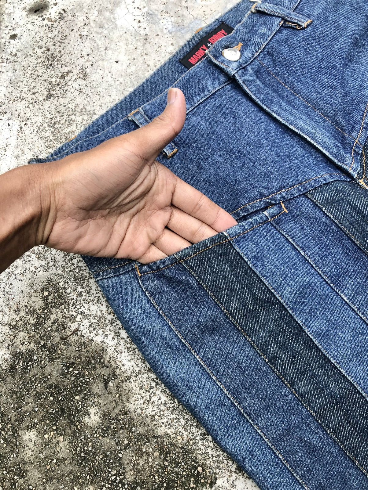 Hypebeast FLARE RECONSTRUCTED MARKY + BUDDY HOMME JEANS Size US 31 - 5 Thumbnail